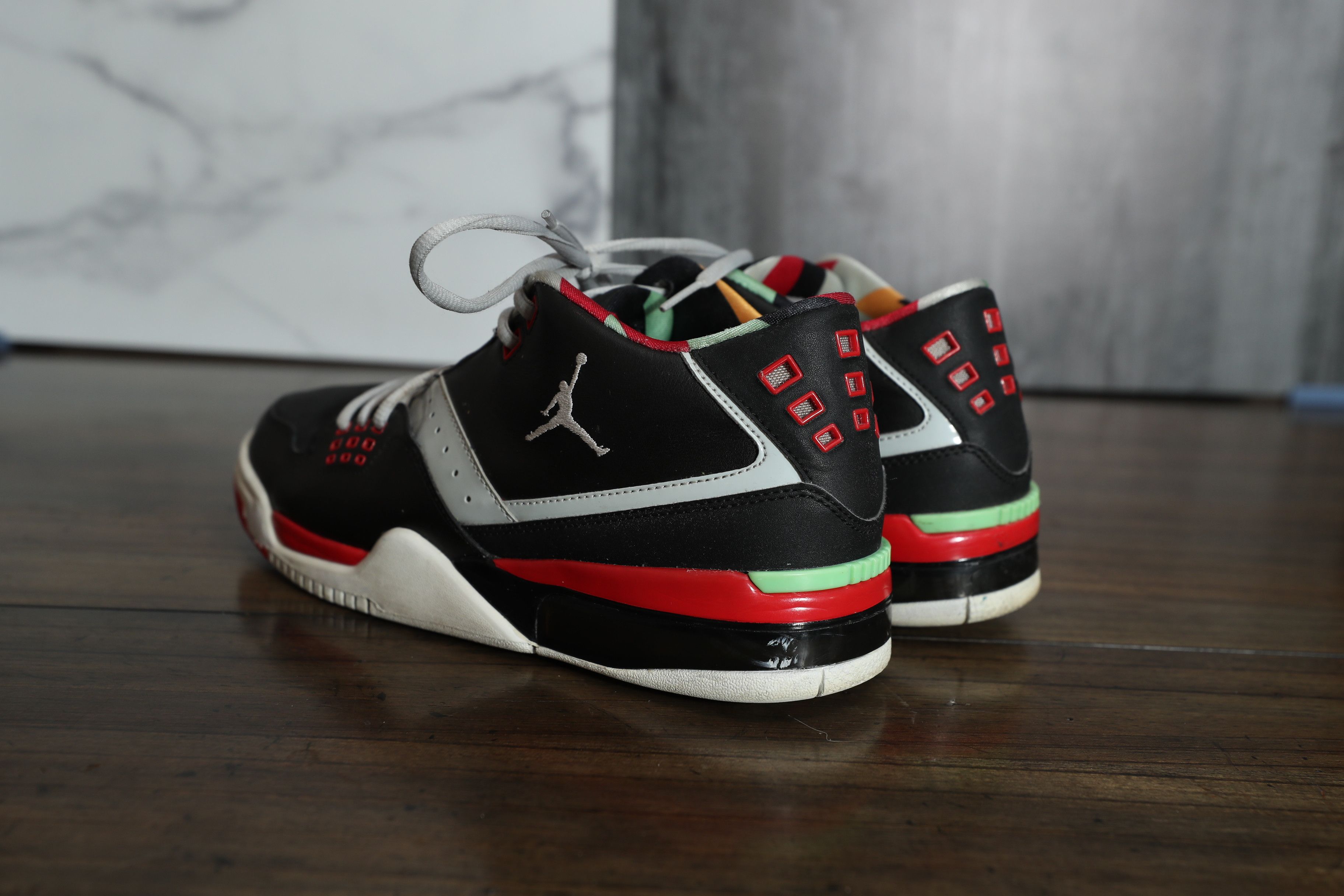 Jordan Brand Air Jordan Flight 23 (10) Size US 10 / EU 43 - 4 Thumbnail