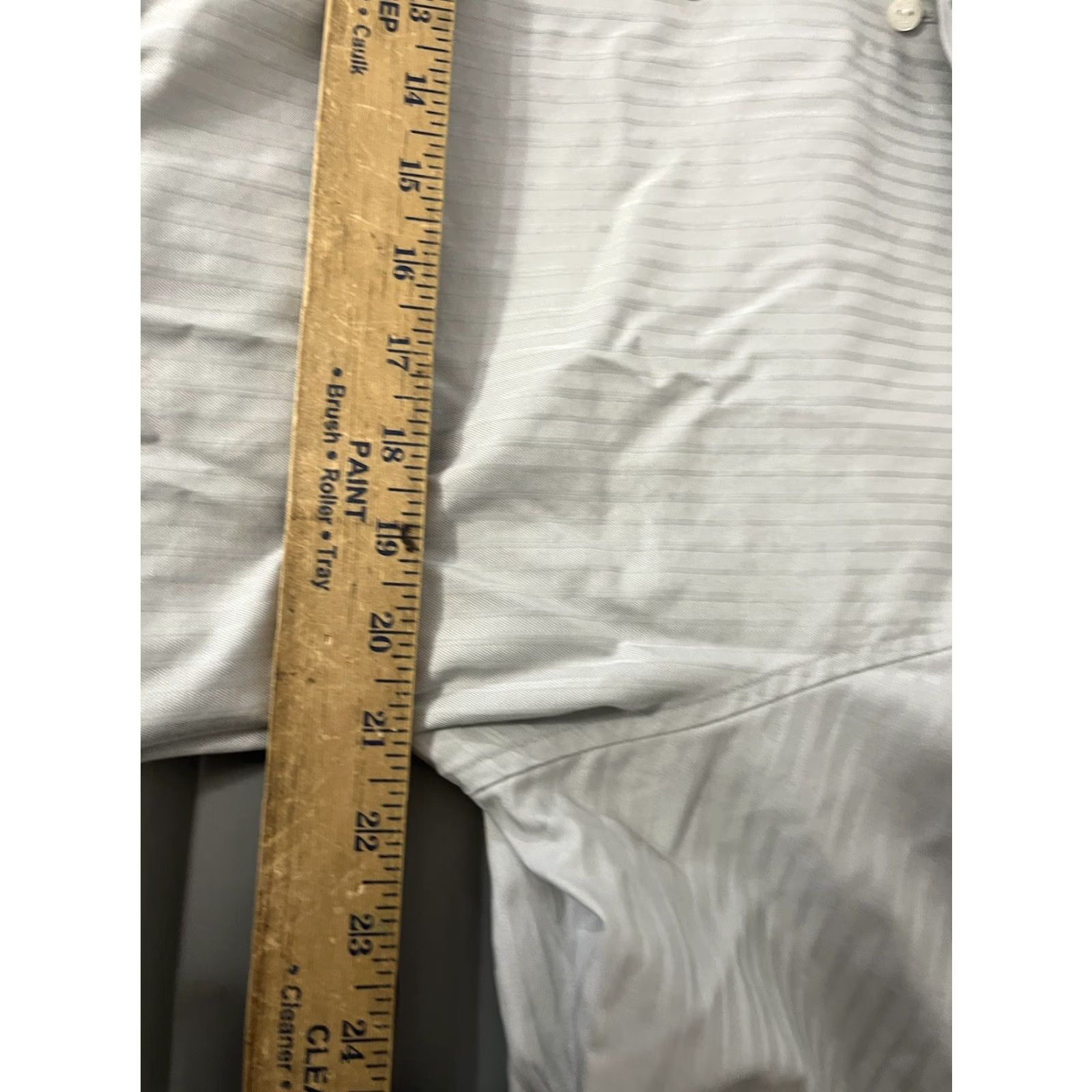 Kenneth Cole Kenneth Cole New York Mens Regular Fit Long Sleeve Shirt Gray Solid 16.5 in 100% Cotton Dress Shirt Wrinkle Free Size US L / EU 52-54 / 3 - 5 Thumbnail