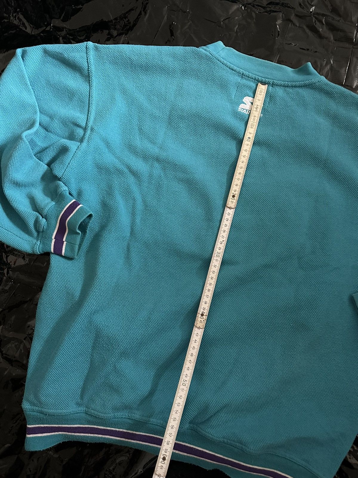 Starter Hoodie Pullover Charlotte Hornets Size M NBA Vintage