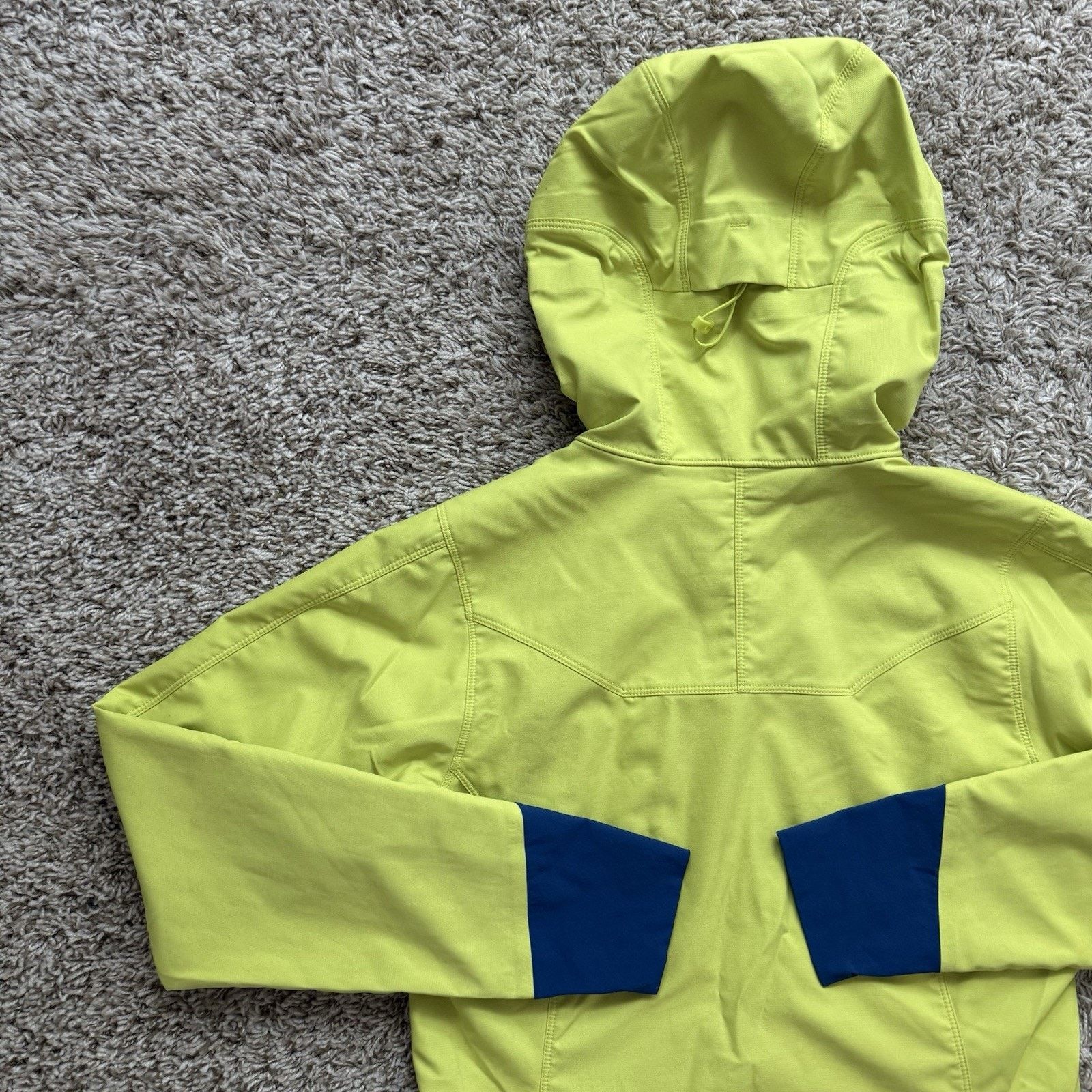 Patagonia Patagonia Levitation Hoody Soft Shell Jacket Neon Yellow Size US XS / EU 42 / 0 - 8 Thumbnail