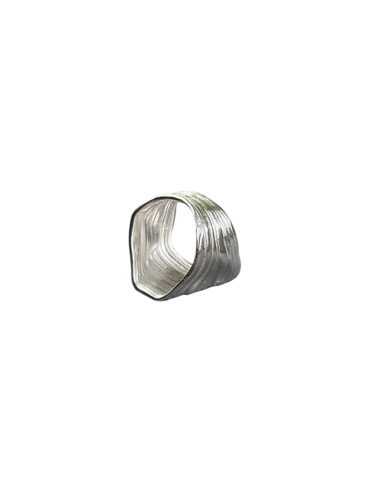 Japanese Brand ARTISAN MADE ASYMMETRICAL WAVES HEAVY STERLING SILVER RING Size ONE SIZE - 7 Thumbnail