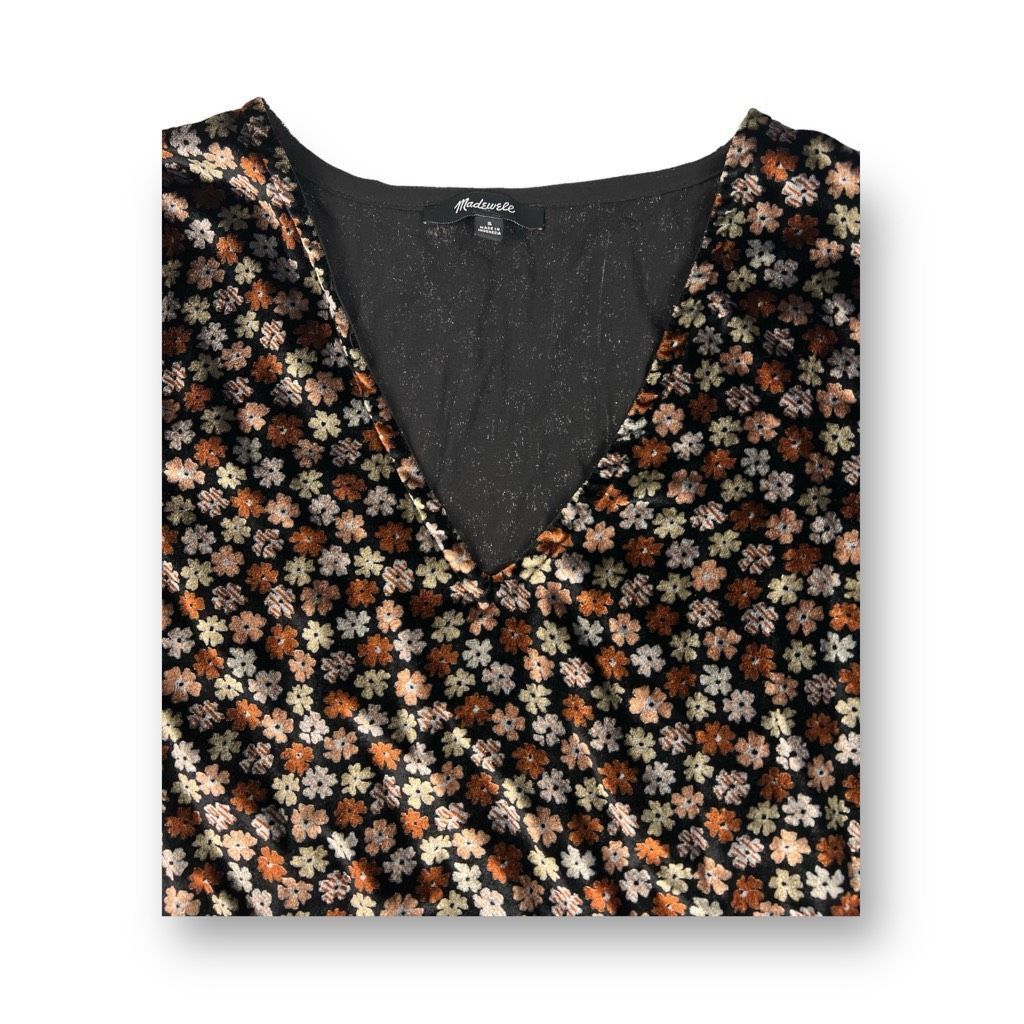 Madewell Madewell Velvet Tulip Sleeve Floral Top Size Small Size S / US 4 / IT 40 - 3 Thumbnail