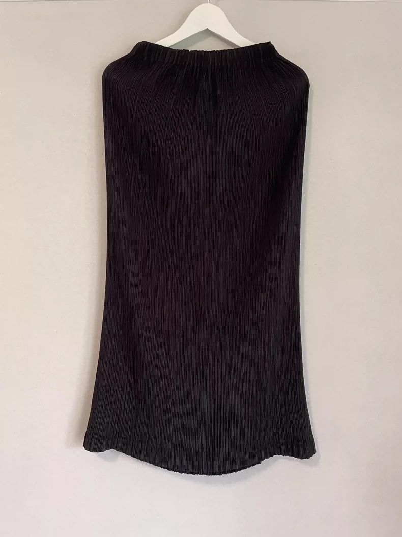 Issey Miyake Issey Miyake size:1 Black main line half skirt Size 31" - 3 Thumbnail