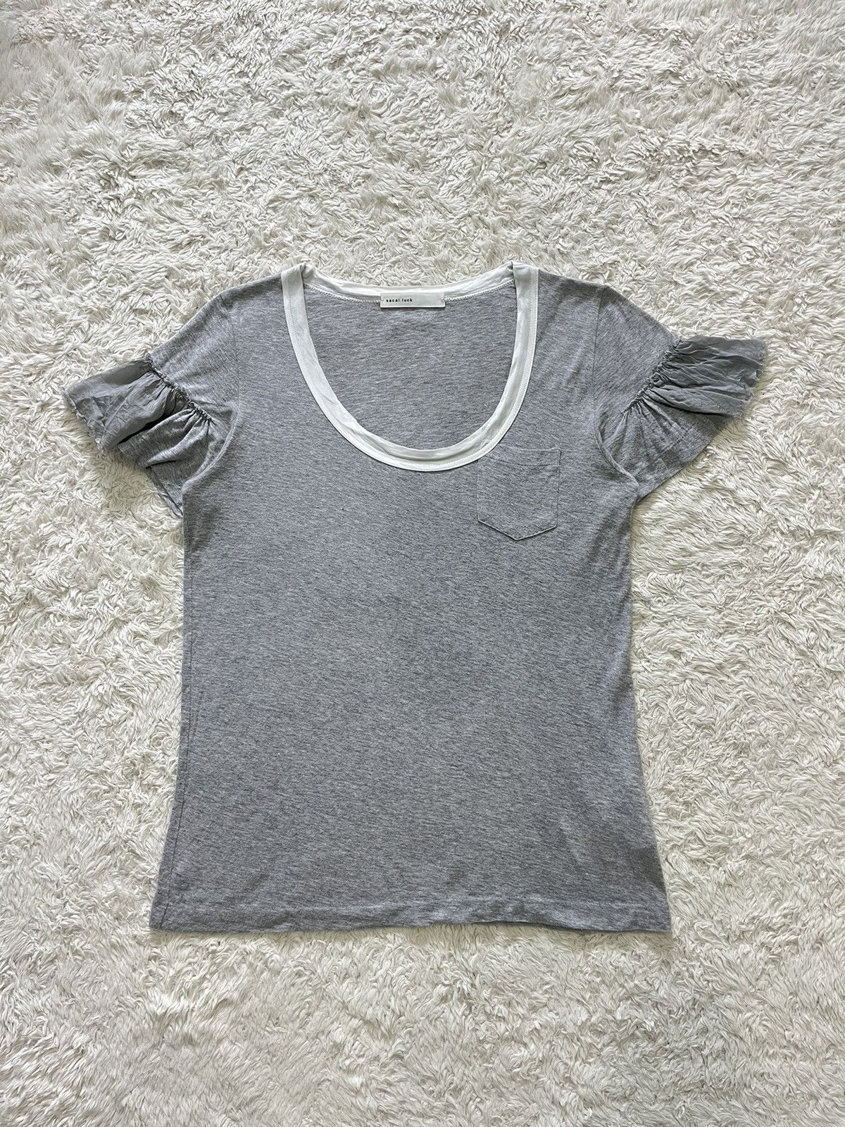 sacai luck sleeve switching gather pocket t-shirt