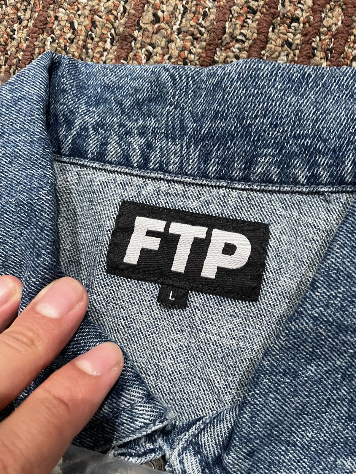 Fuck The Population FTP Cross Logo Denim Trucker Jacket (Large) Size US L / EU 52-54 / 3 - 4 Thumbnail