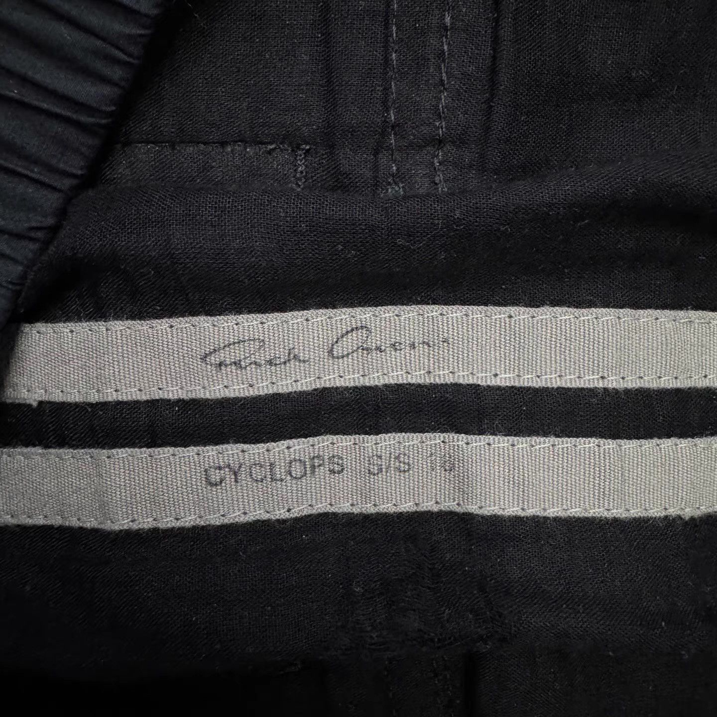Rick Owens Rick Owens Python-PatternedCroppedDrop-Crotch Trousers Q10 Size US 36 / EU 52 - 4 Thumbnail