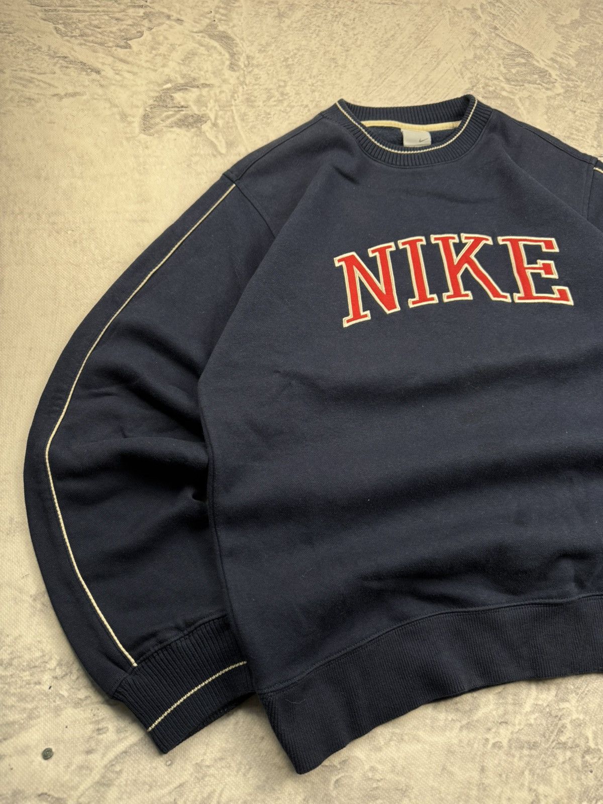 Nike × Vintage NIKE VINTAGE CENTER LOGO OVERSIZE BOXY SWEATSHIRT Size US M / EU 48-50 / 2 - 2 Thumbnail