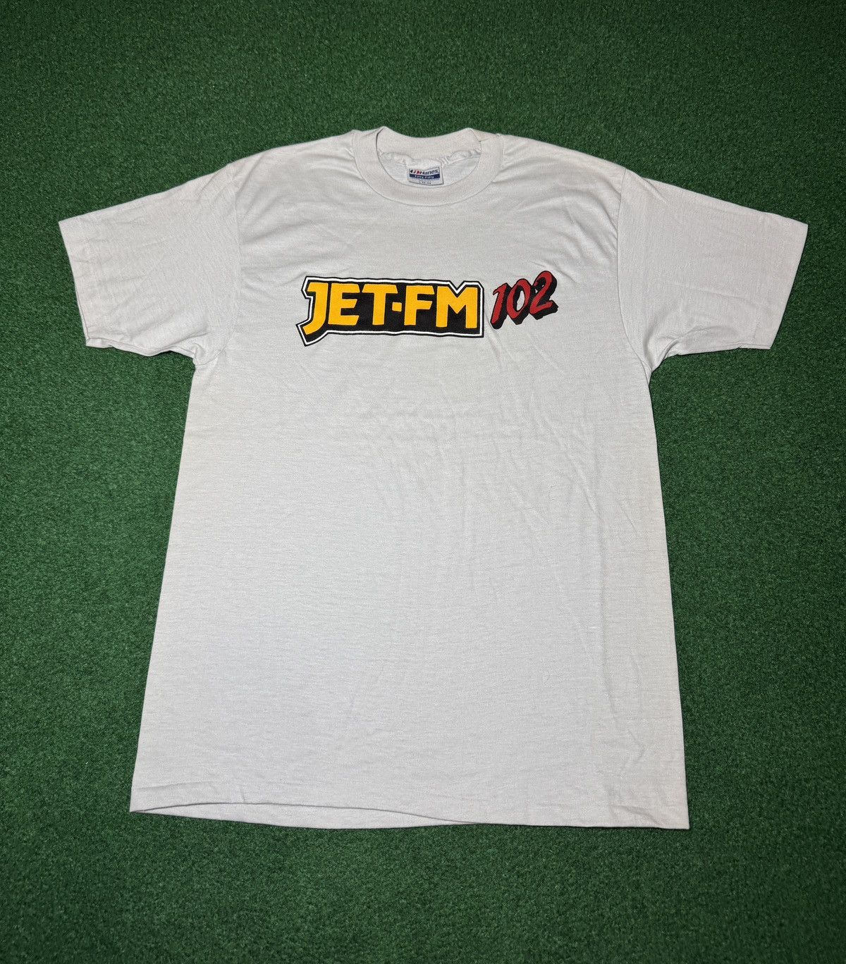 Hanes Jet FM 102 Vintage Radio Rock N Roll 80s 90s M/L T Shirt Size US L / EU 52-54 / 3 - 1 Thumbnail