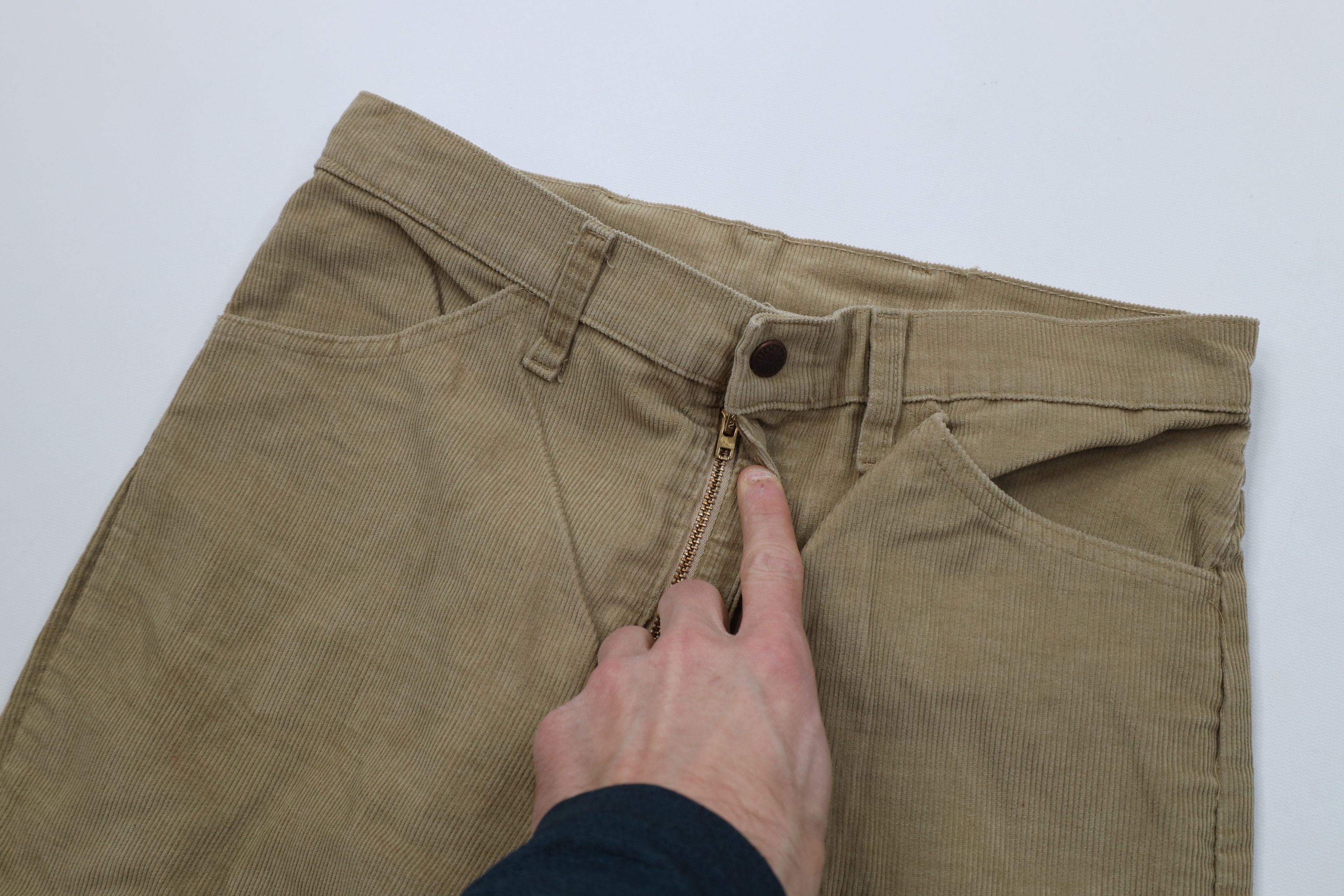 Vintage Vintage 70s Streetwear Wide Leg Corduroy Chino Pants USA Size US 30 / EU 46 - 6 Thumbnail