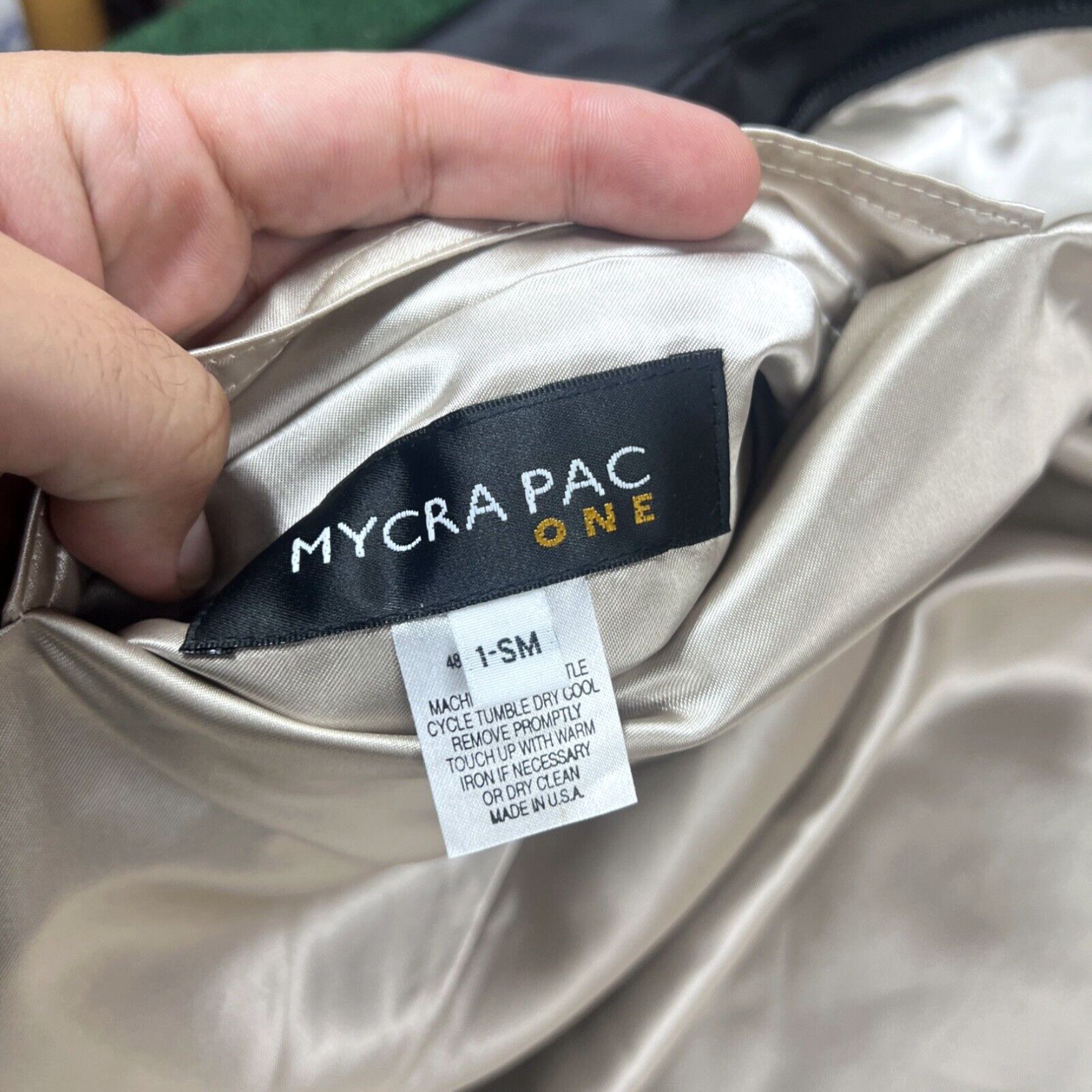 Crocs Mycra Pac One Croc Reversible Trench Raincoat Black Beige Sz 1 S/M Made in USA Size S / US 4 / IT 40 - 7 Thumbnail
