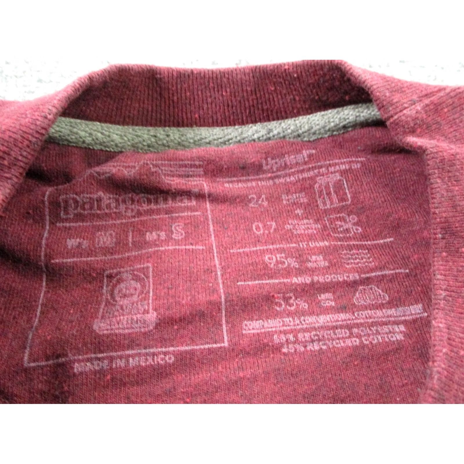 Patagonia Patagonia Sweatshirt Men S Red Pullover Outdoor Logo Thermal Knit Cotton Polyester Crew Neck Long Sleeve Casual Regular Size US S / EU 44-46 / 1 - 6 Thumbnail