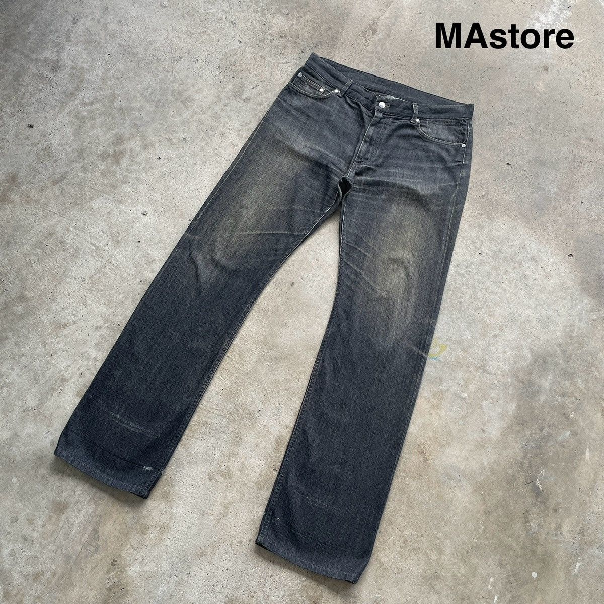 Louis Vuitton Vintage Louis Vuitton LV Black Faded Jeans Pants Denim W35 Size US 35 - 2 Thumbnail