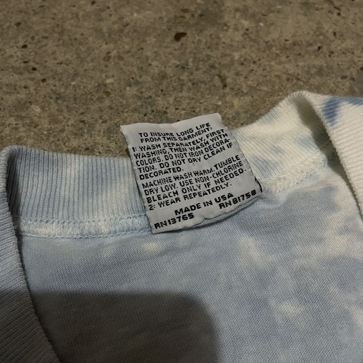 Liquid Blue × Vintage Liquid Blue Star Wars 1997 Empire Strikes Back Size US L / EU 52-54 / 3 - 4 Thumbnail