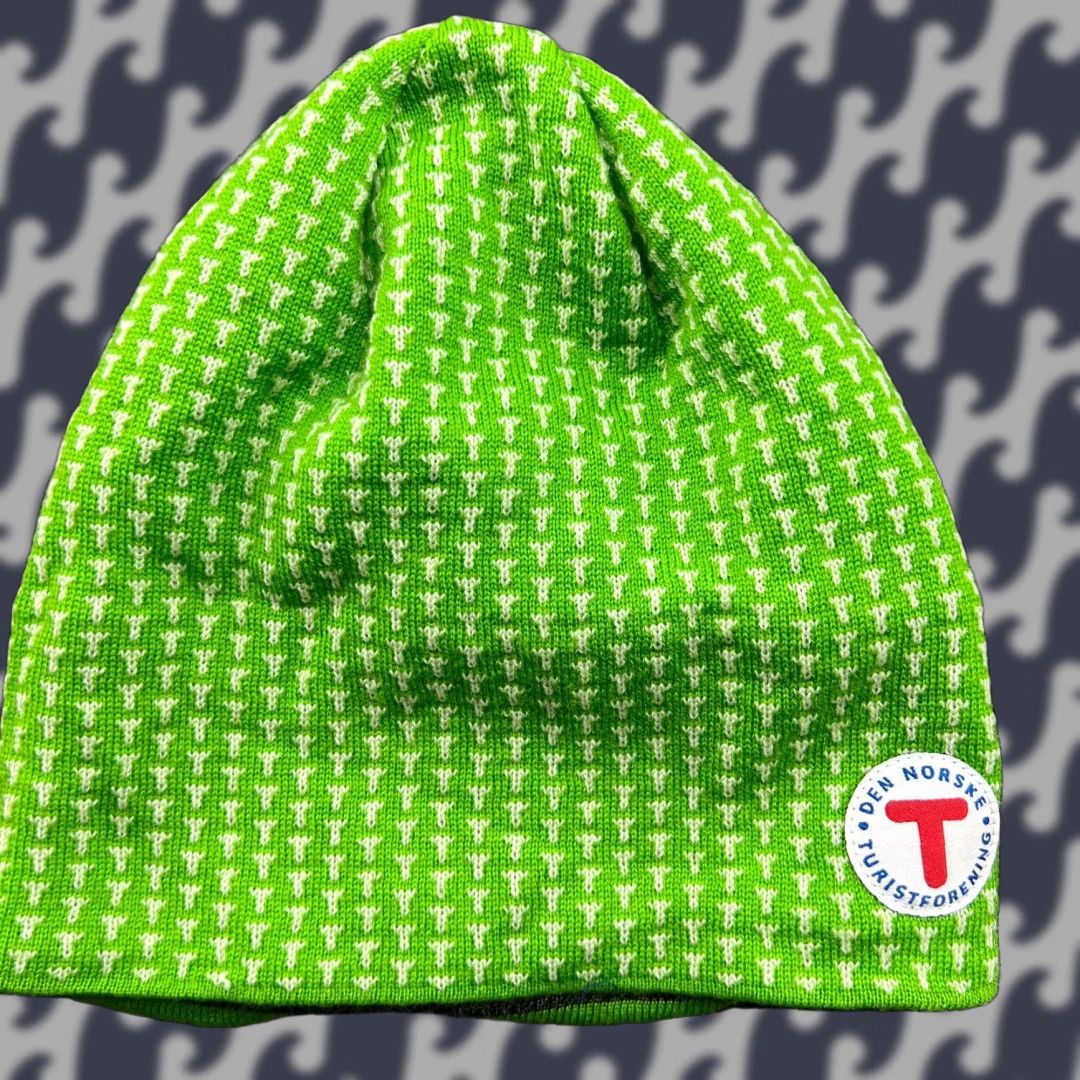 Vintage Devold Beanie Hat One Size 100% Virgin Wool Thermal Lined Black Green Unisex Adults Knit Wool Beanie Mens Womens Size ONE SIZE - 1 Thumbnail
