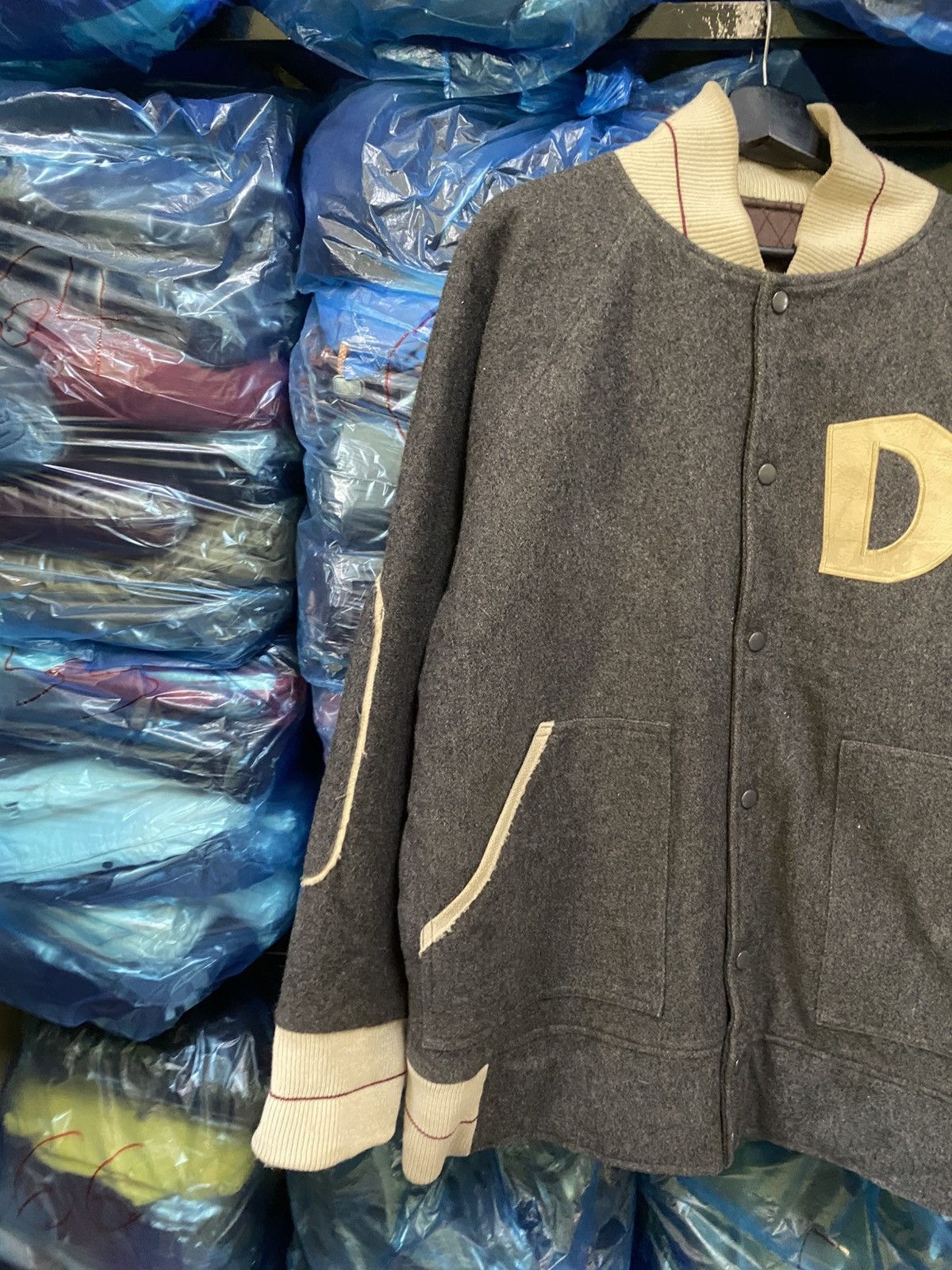 Japanese Brand VINTAGE TAR 1997 URBAN NOMAD VARSITY JACKET Size US L / EU 52-54 / 3 - 5 Thumbnail