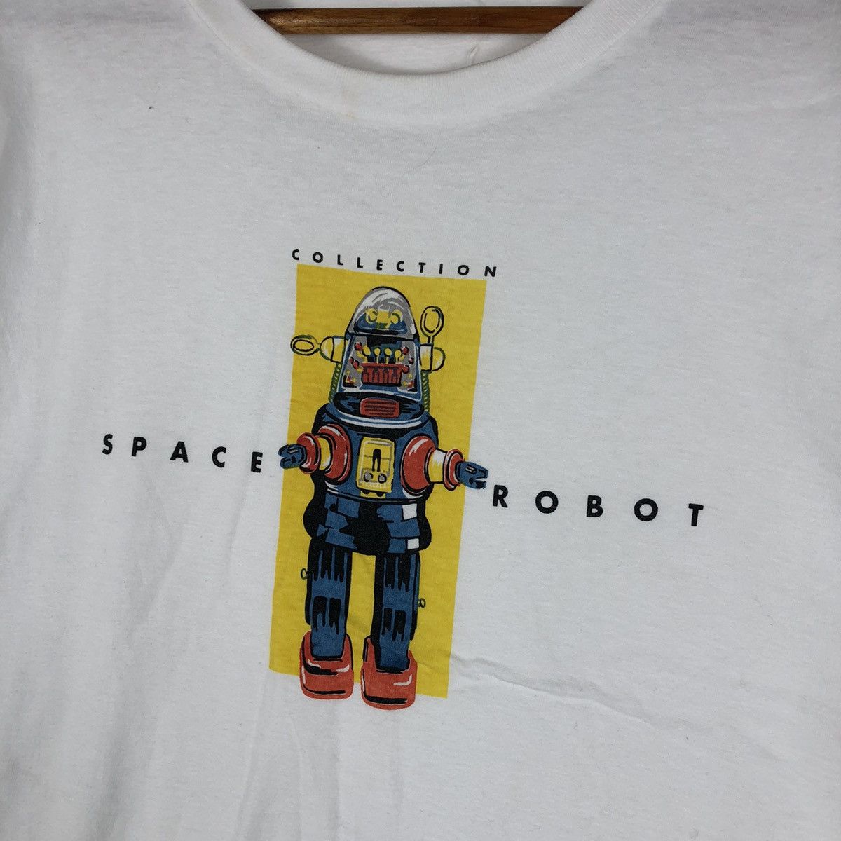 Vintage Vintage SPACE ROBOT Rare Design T-Shirt Size US S / EU 44-46 / 1 - 5 Thumbnail