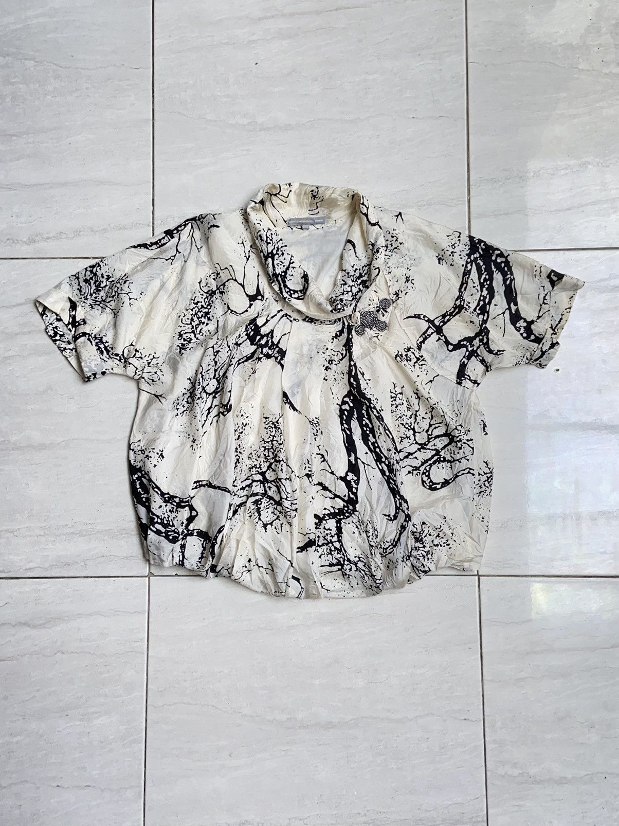 ROHIT GANDHI + RAHUL KHANNA Patterned Blouse