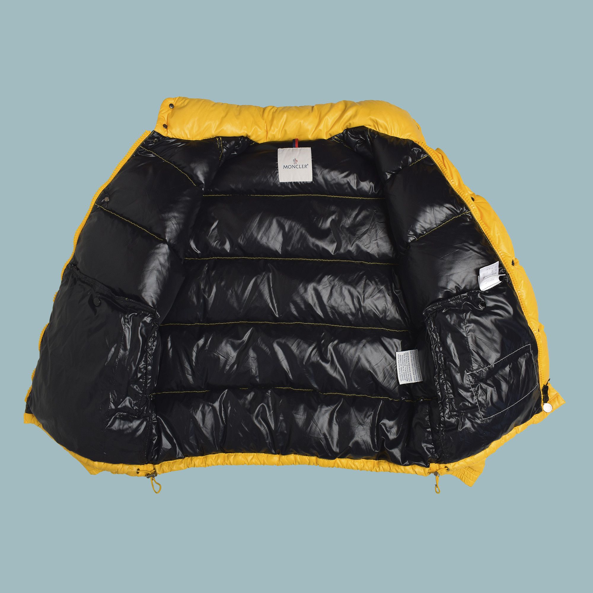 Moncler MONCLER EVER YELLOW DOWN PUFFER JACKET Size US L / EU 52-54 / 3 - 3 Thumbnail