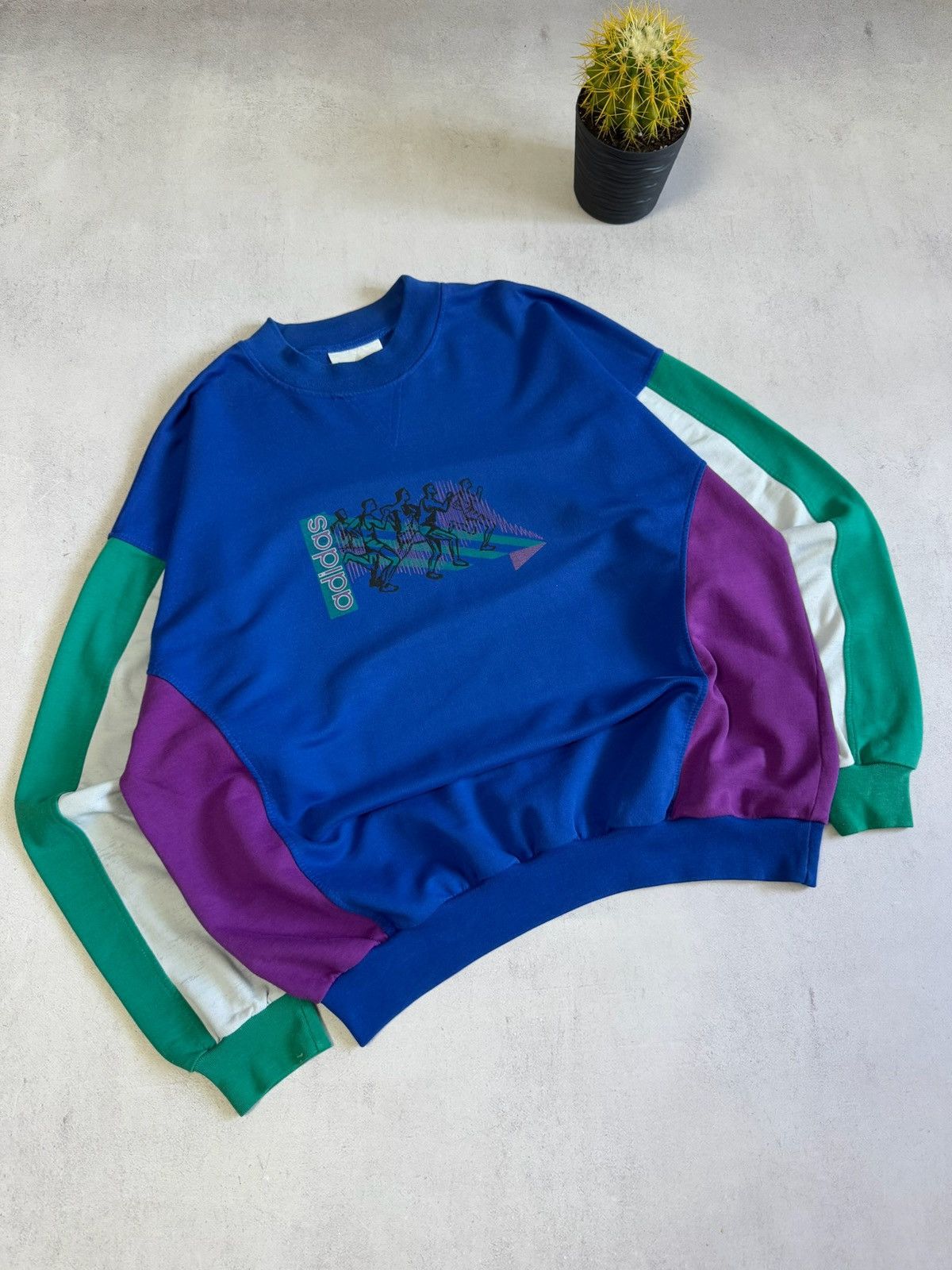Adidas Vintage Adidas Olympic Marathon Sweatshirt Big Logo XL 90s Size US XL / EU 56 / 4 - 2 Thumbnail