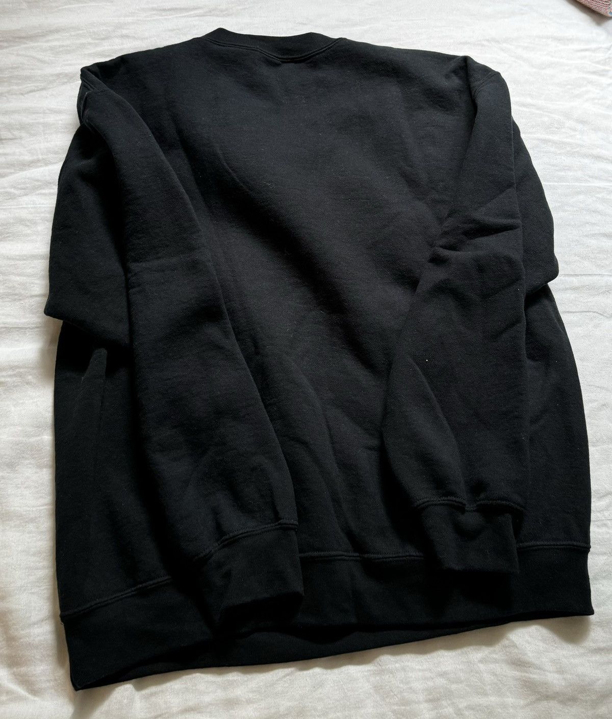 Gildan Black sweatshirt Size US L / EU 52-54 / 3 - 6 Thumbnail