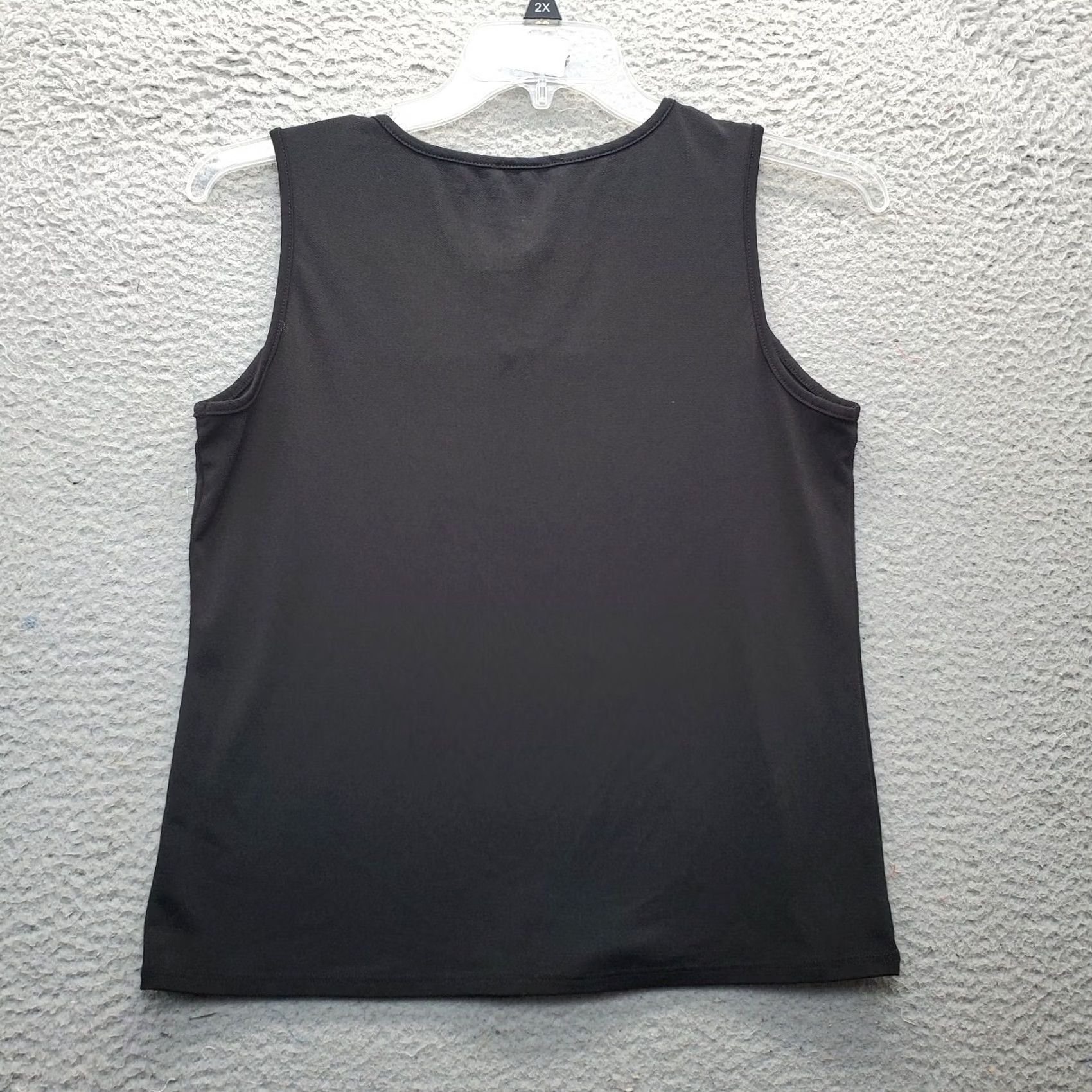 Vintage Ava James Tank Top Womens M Black Floral Stretch Sleeveless Keyhole Front Shirt Womens Size M Black Floral Tank Size M / US 6-8 / IT 42-44 - 2 Thumbnail