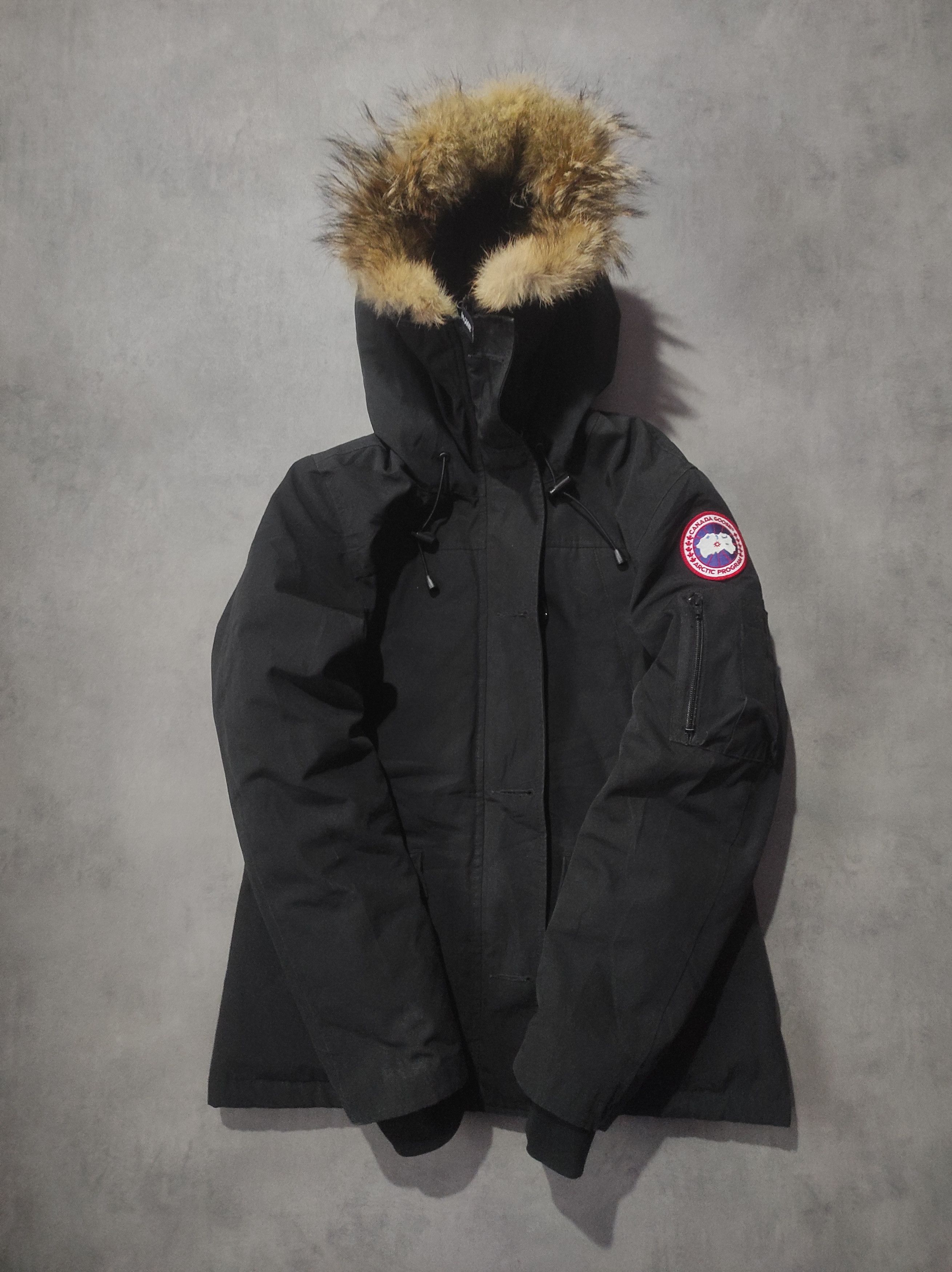 Canada Goose Canada Goose Montebello Winter Hype Parka Down Jacket Size M / US 6-8 / IT 42-44 - 4 Thumbnail