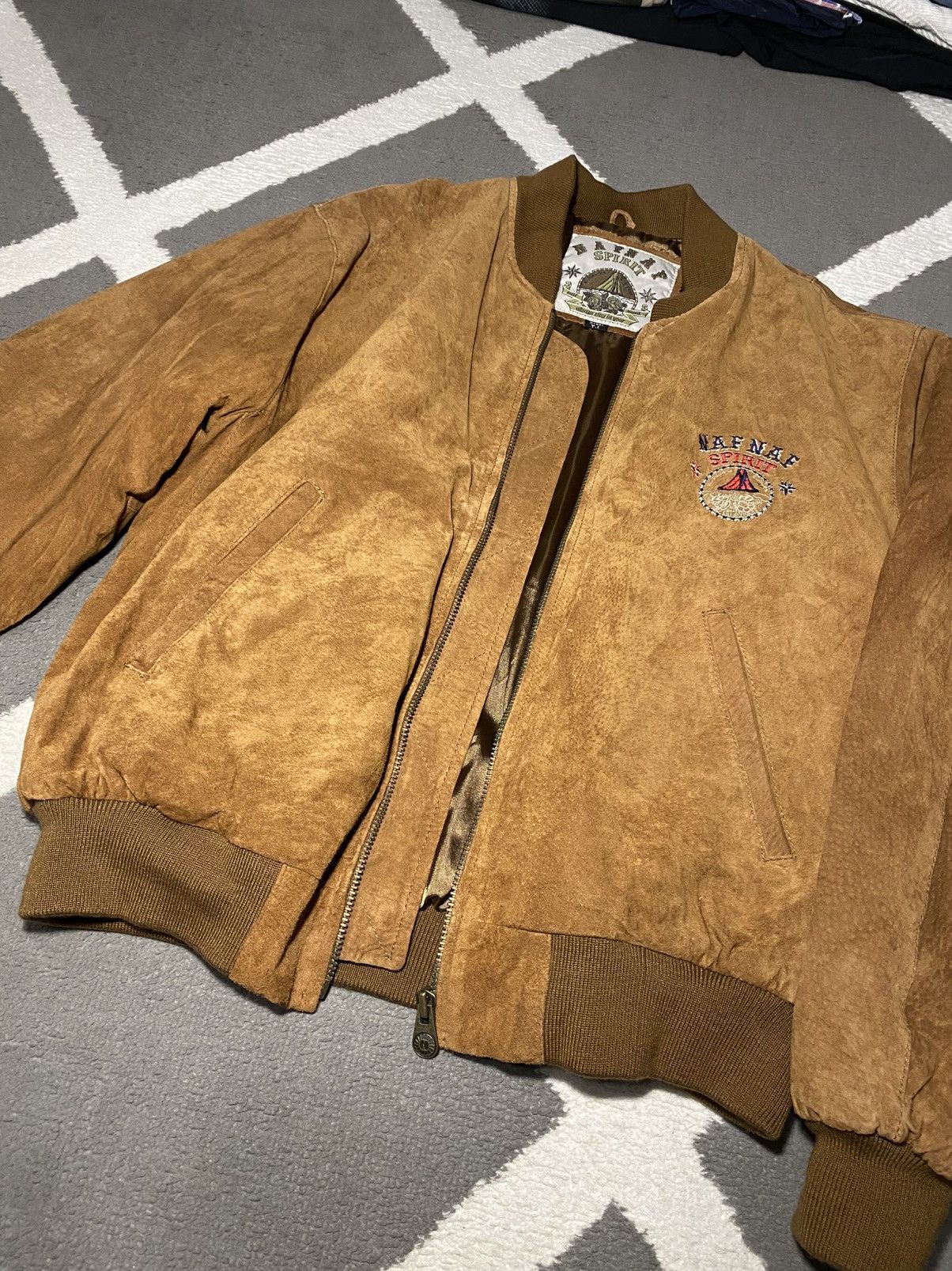 Vintage Vintage 90’s Genuine Leather Bomber Jacket Boxy Fit Size US M / EU 48-50 / 2 - 7 Thumbnail