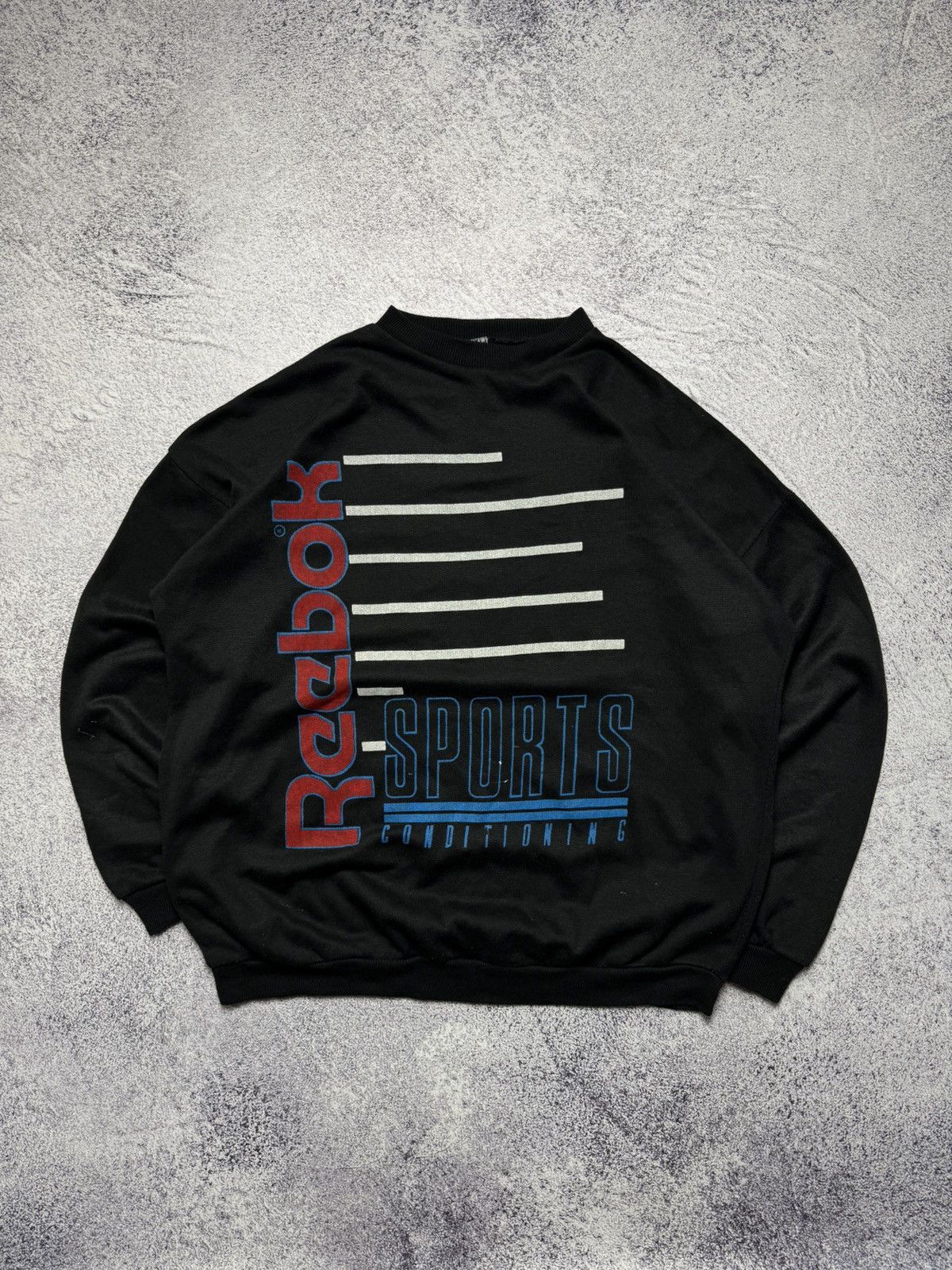 Reebok Vintage 80s Reebok Sweatshirt Sport Style Crewneck Rare Logo Size US M / EU 48-50 / 2 - 1 Thumbnail