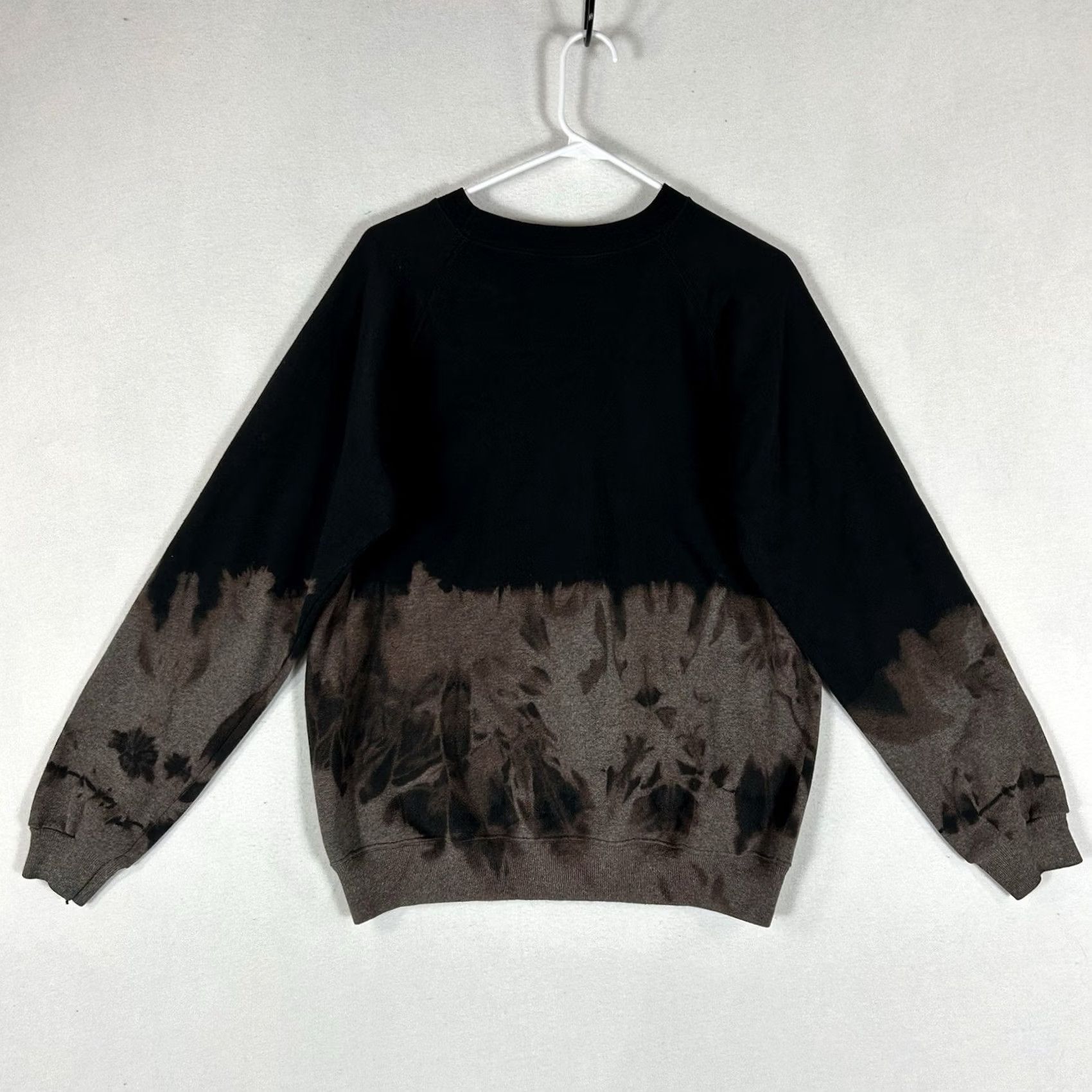 Hanes Item Specifications: Brand: Nike Size US L / EU 52-54 / 3 - 5 Thumbnail