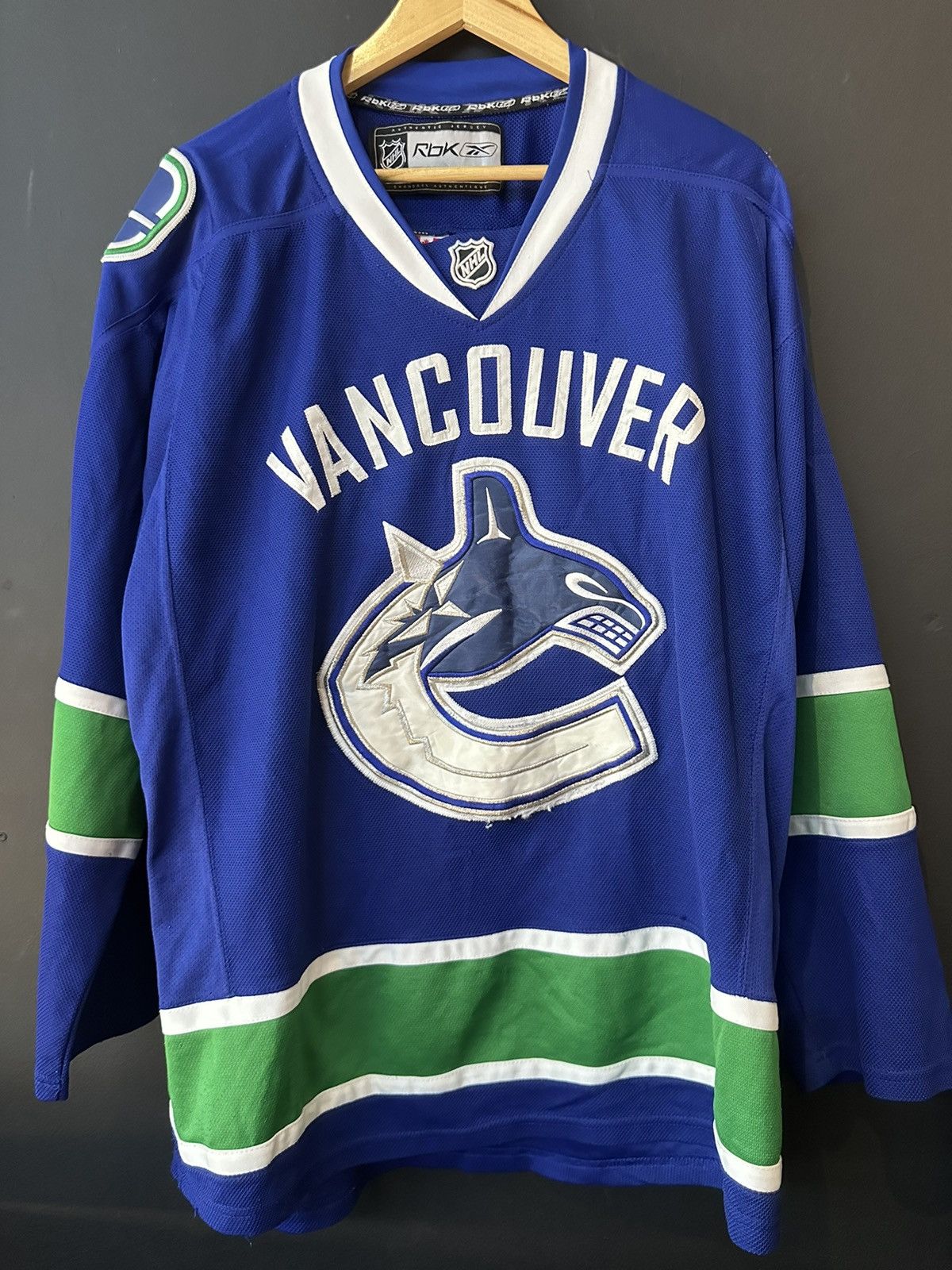 NFL NHL VANCOUVER Size US L / EU 52-54 / 3 - 1 Thumbnail