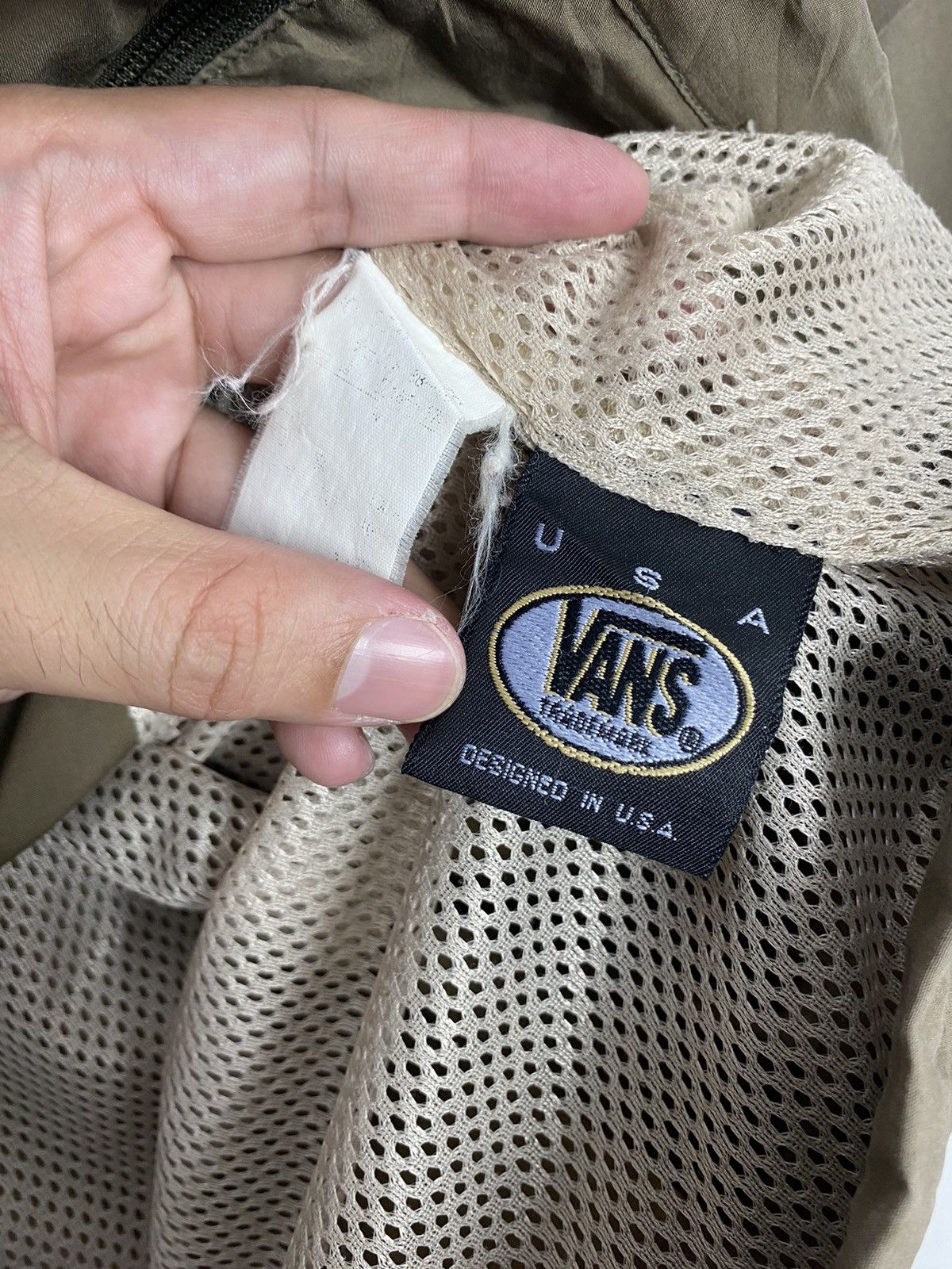 Vans Rare‼️ Vintage Vans Hoodie Size US M / EU 48-50 / 2 - 7 Thumbnail