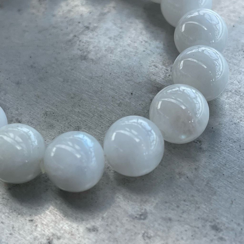 Other White Moonstone beaded bracelet 7” crystal healing beads 10m Size ONE SIZE - 6 Thumbnail