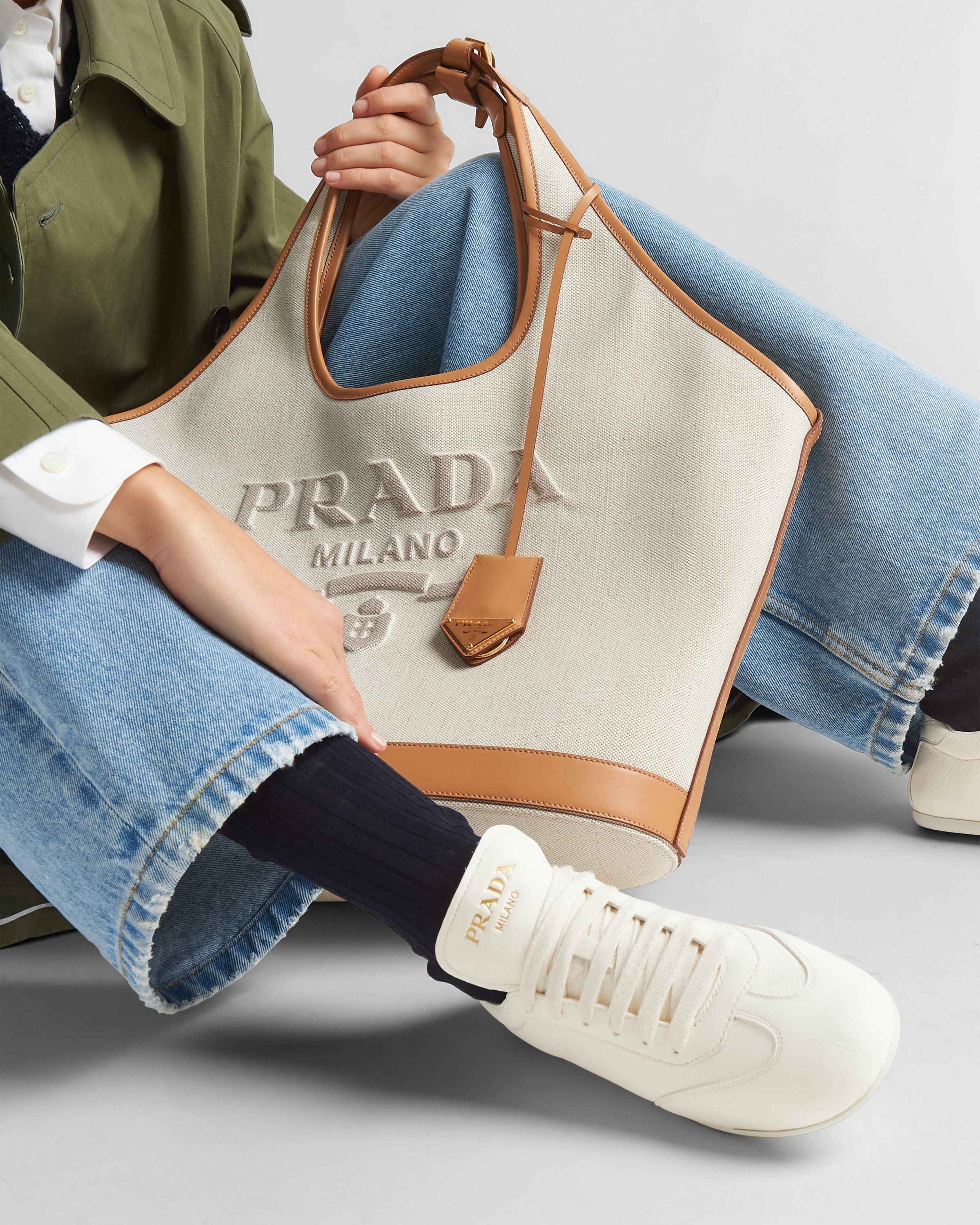 Prada o1la1rc1a0925 Leather Sneakers in White Size US 8 / IT 38 - 3 Thumbnail