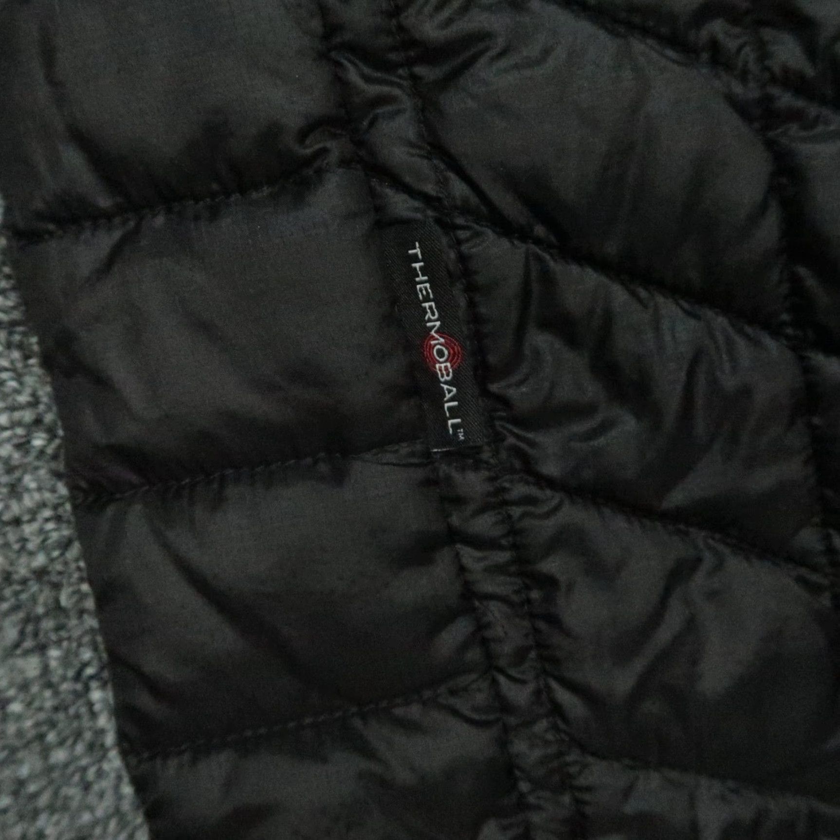 The North Face The North Face Vest Mens XL Black Thermoball Full Zip Pockets Puffer XL Size US XL / EU 56 / 4 - 6 Thumbnail