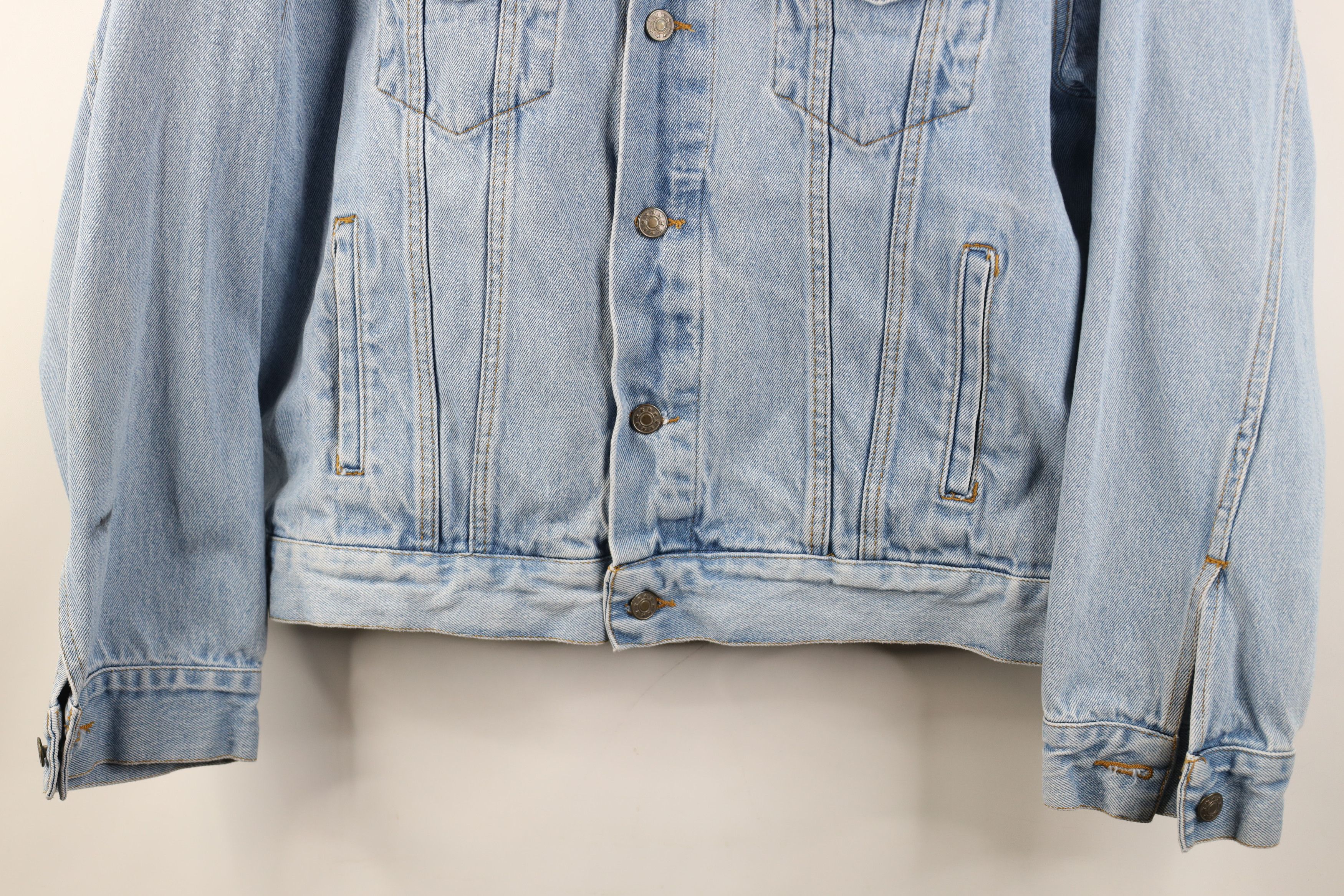 Vintage Vintage 90s Streetwear Denim Jean Trucker Jacket Blue Cotton Size US L / EU 52-54 / 3 - 3 Thumbnail