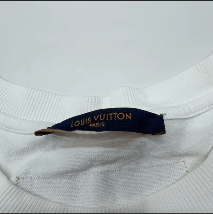 Louis Vuitton Louis Vuitton short-sleeve T-shirt Size US M / EU 48-50 / 2 - 3 Thumbnail