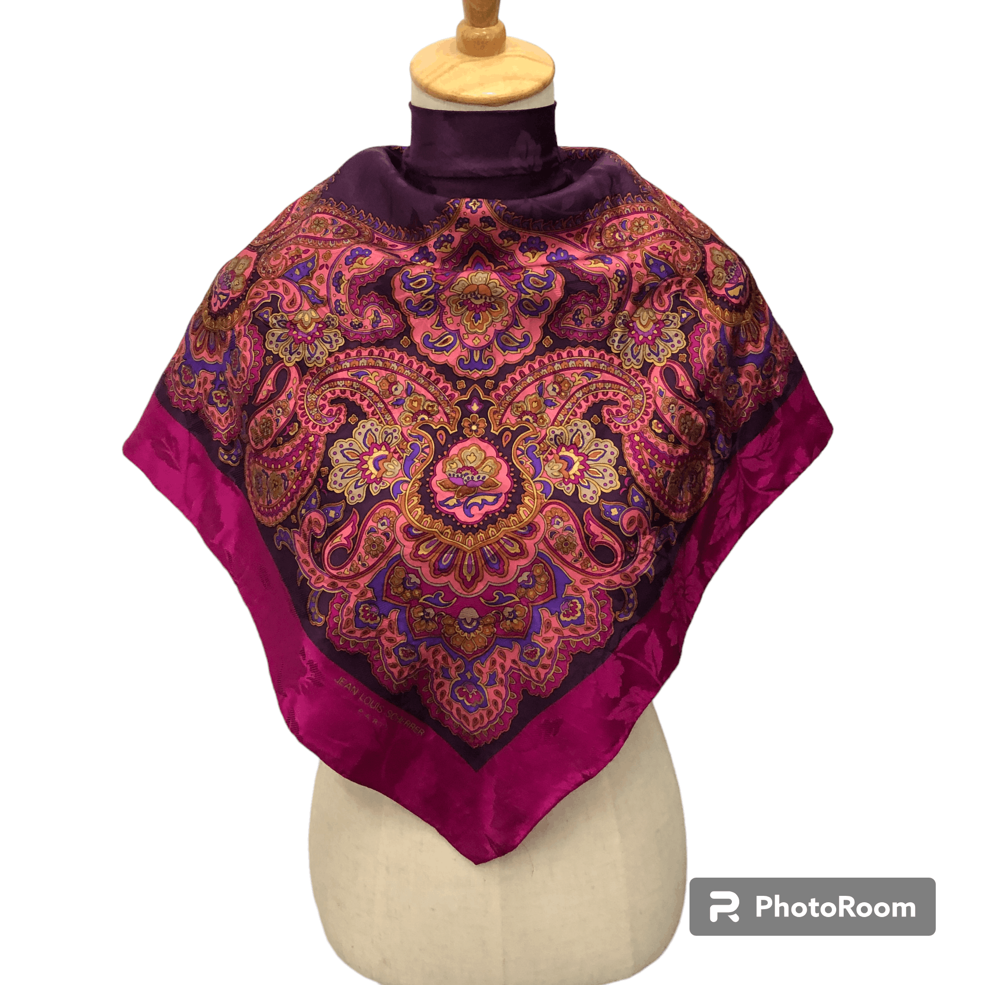 Jean-Louis Scherrer Jean Louis Scherrer Luxury Paisley Silk Scarf M274 Size ONE SIZE - 1 Thumbnail