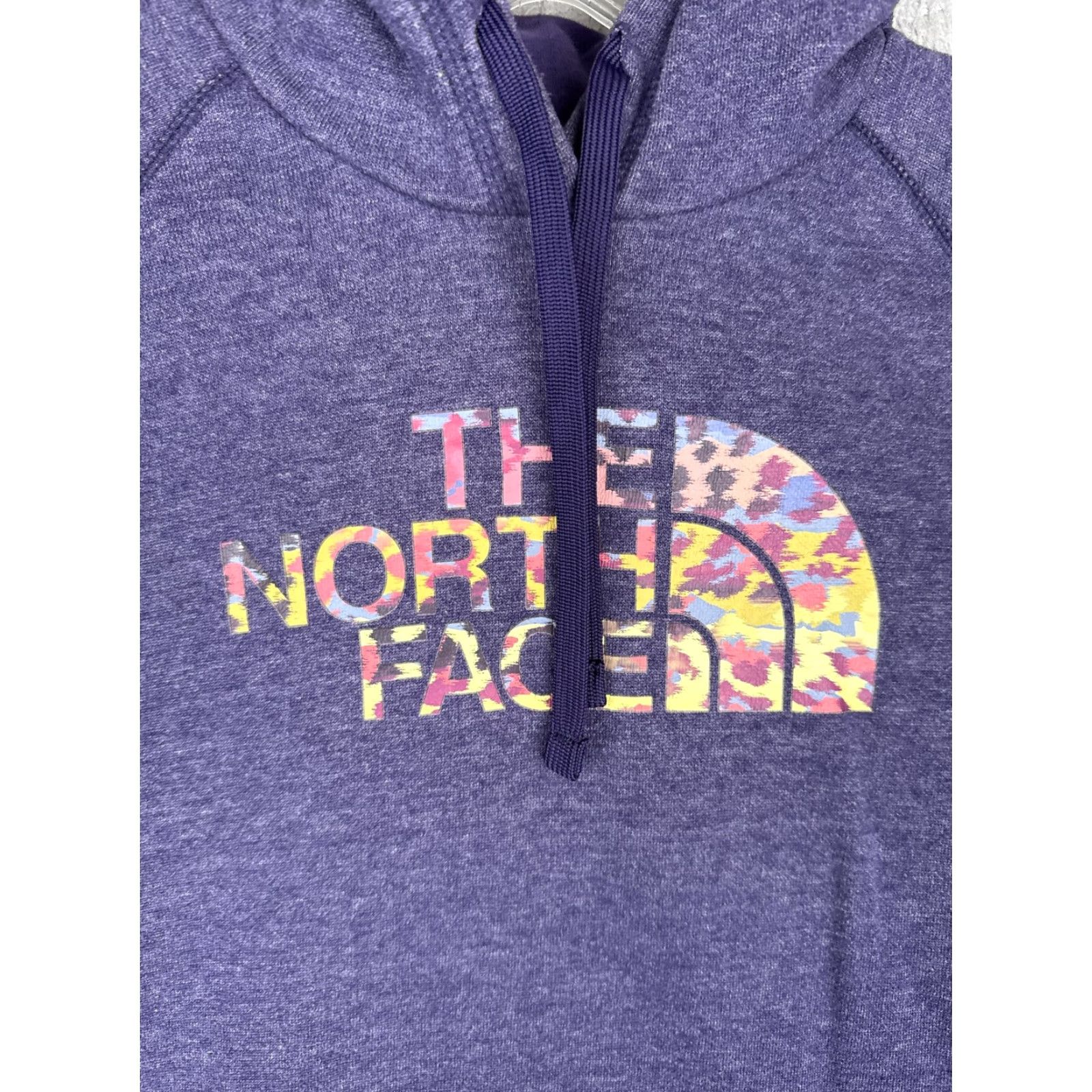 The North Face The North Face Hoodie Womens Small Purple Pullover Fleece Logo Sweatshirt Hike Size S / US 4 / IT 40 - 6 Thumbnail