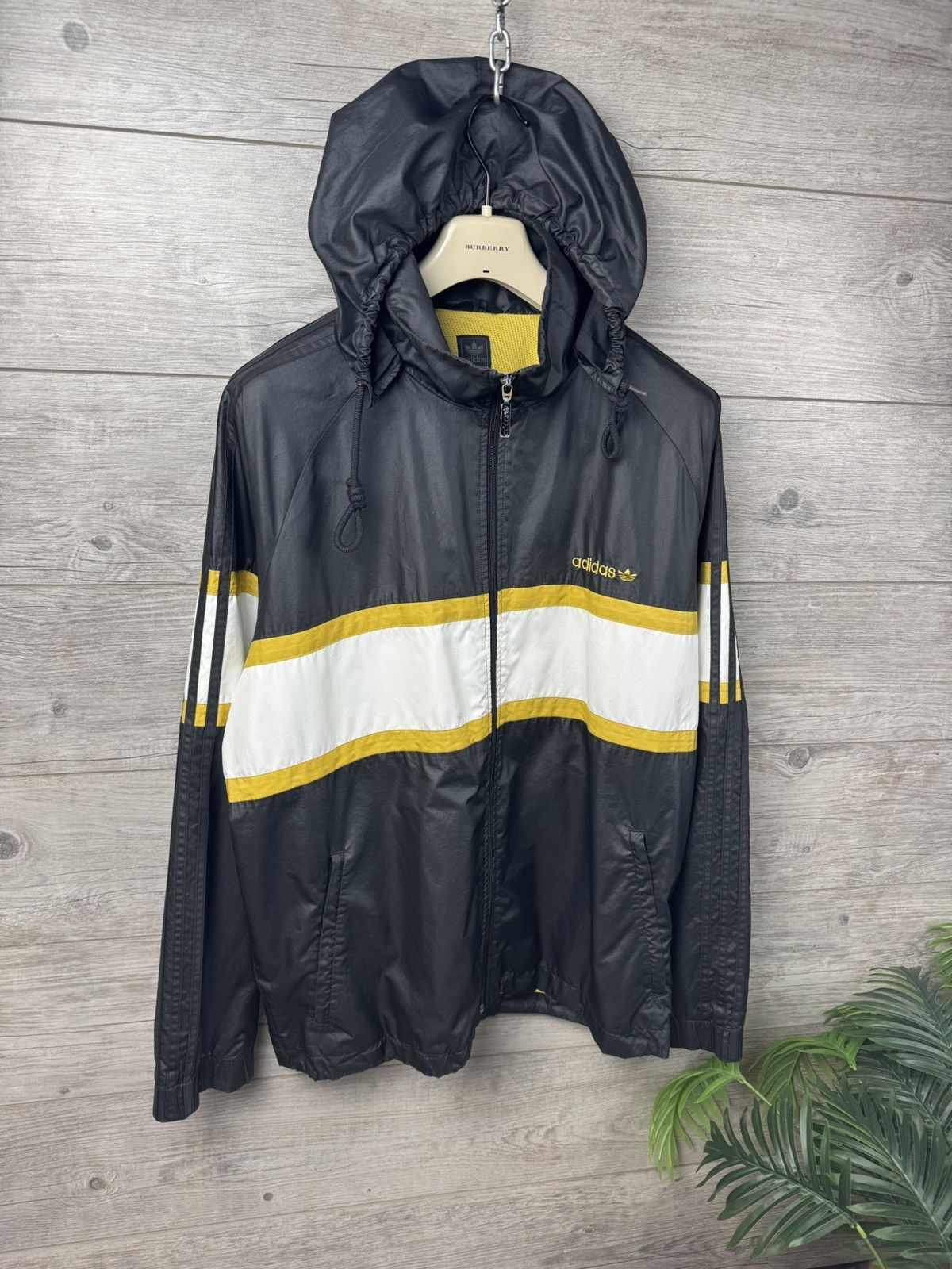 Adidas Adidas Vintage jacket y2k style size XL Size US XL / EU 56 / 4 - 2 Thumbnail
