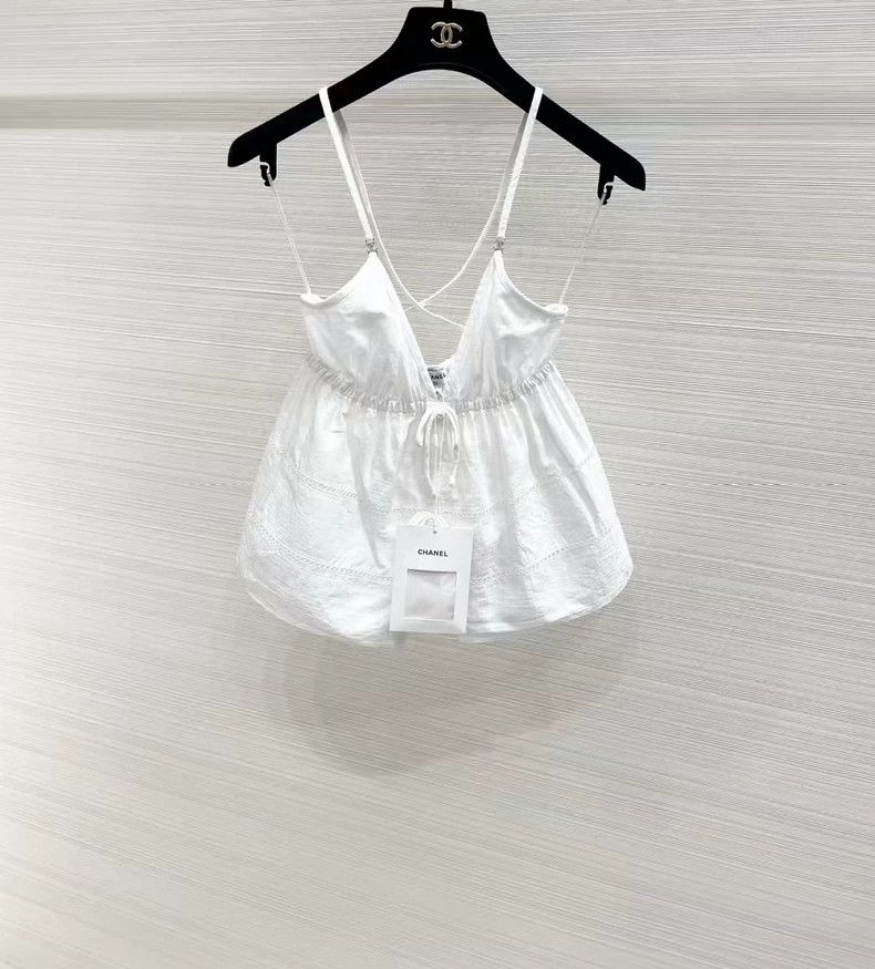 Chanel Chanel 25p pearl bow suspender Size XS / US 0-2 / IT 36-38 - 1 Thumbnail