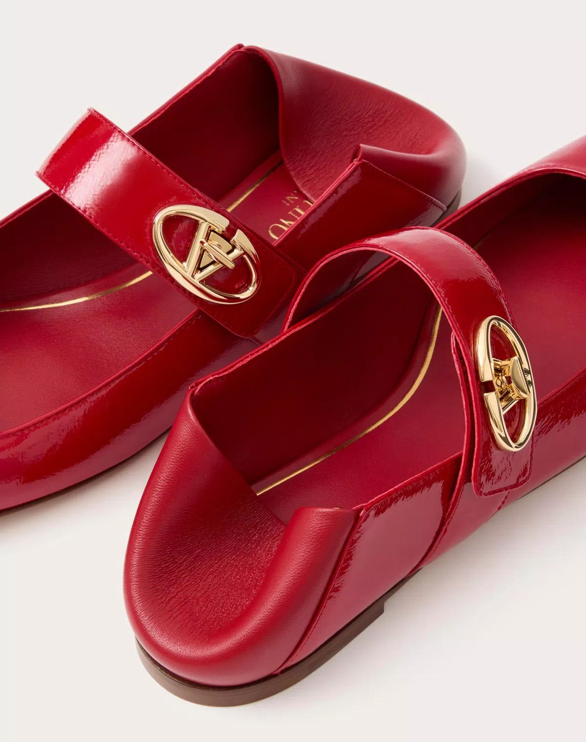 Valentino o1s1wg110625 Mary Jane Vlogo Locker Ballerina in Red Size US 9.5 / IT 39.5 - 5 Thumbnail