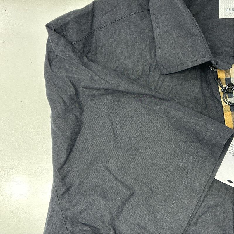 Burberry Burberry Black Short Sleeve Button-Up Shirt 0079 Size US M / EU 48-50 / 2 - 1 Thumbnail