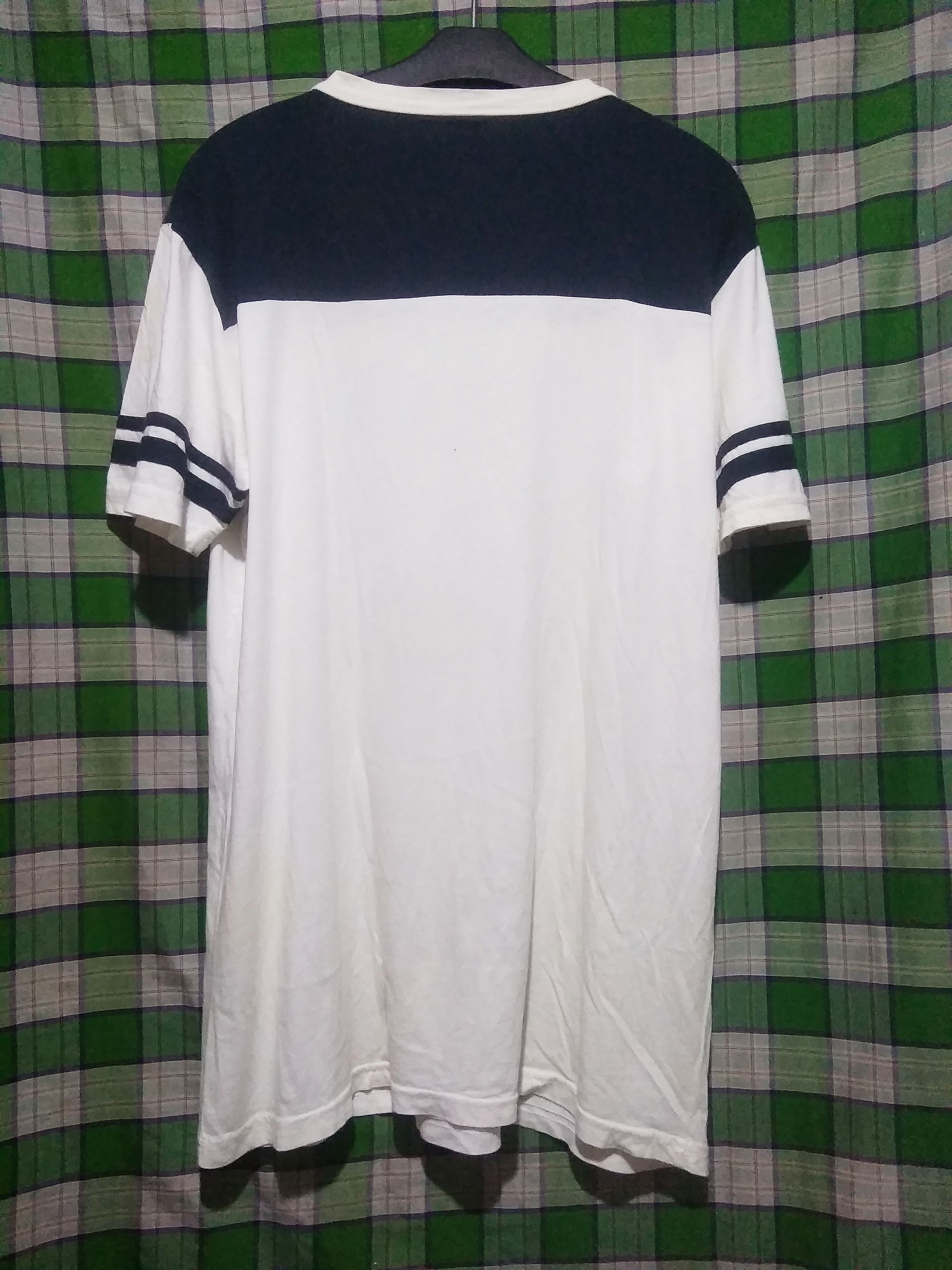 Band Tees Vintage 2003 Nirvana Smile American Futbol Jersey style Size US XL / EU 56 / 4 - 4 Thumbnail