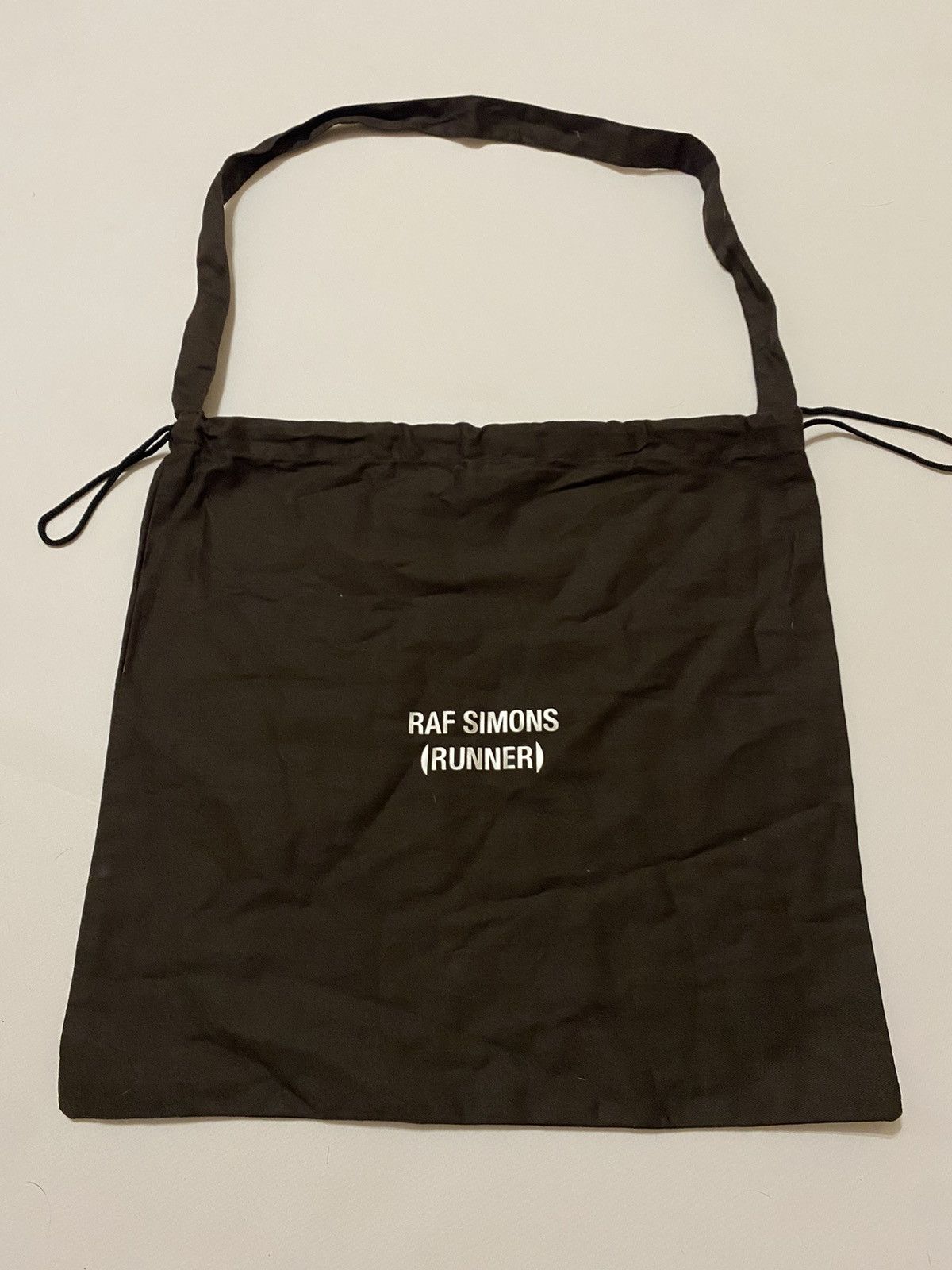RAF SIMONS トートバッグ ブラック RAF SIMONS（ラフシモンズ） オーバーサイズド デニムトート