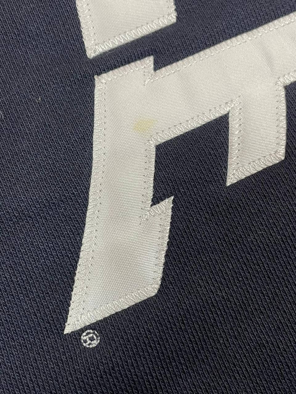 Champion Vintage Champion Reverse Weave Sweatshirt 90s Size US L / EU 52-54 / 3 - 4 Thumbnail