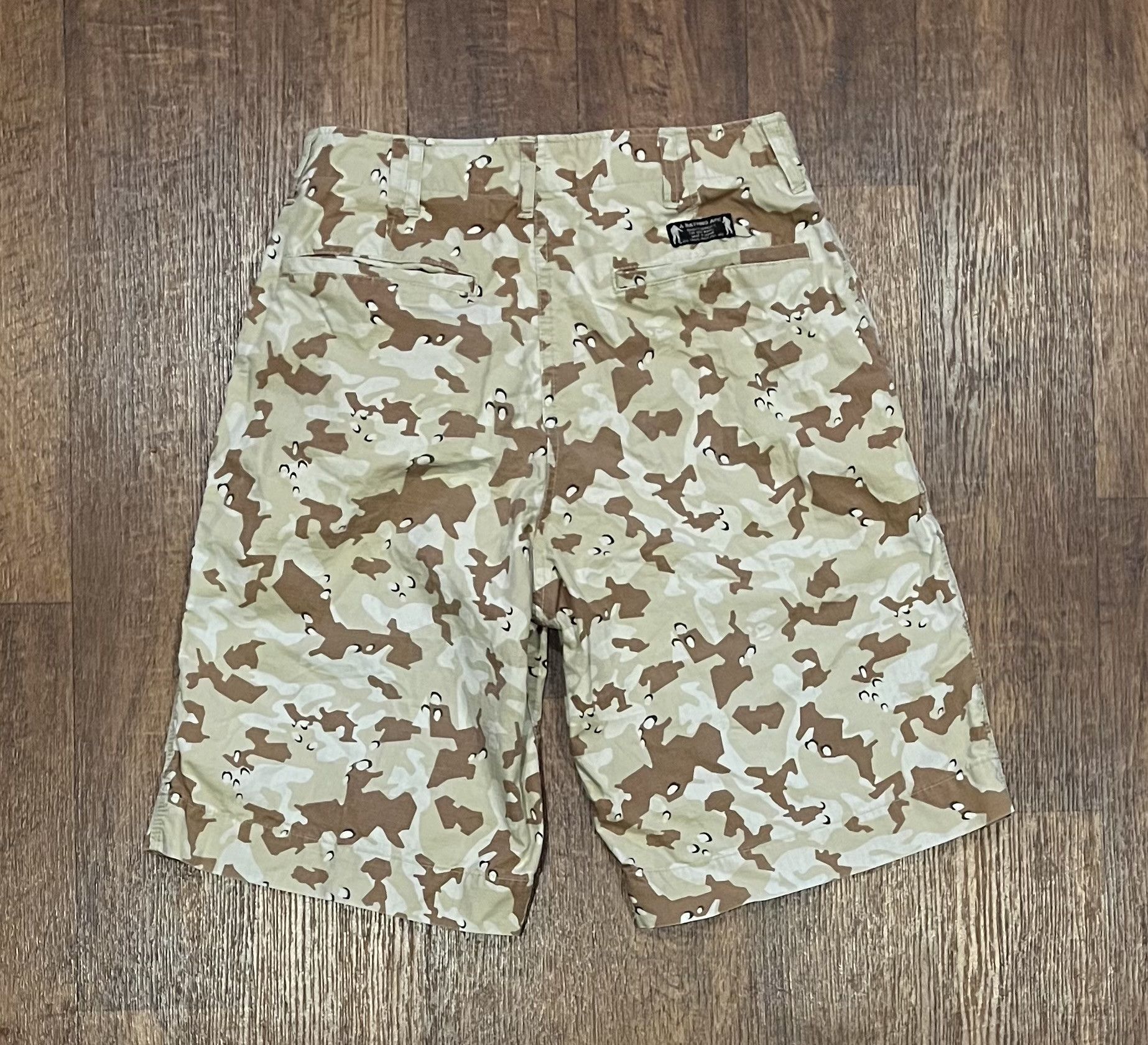 Bape Bape camo shorts Size US 32 / EU 48 - 2 Thumbnail
