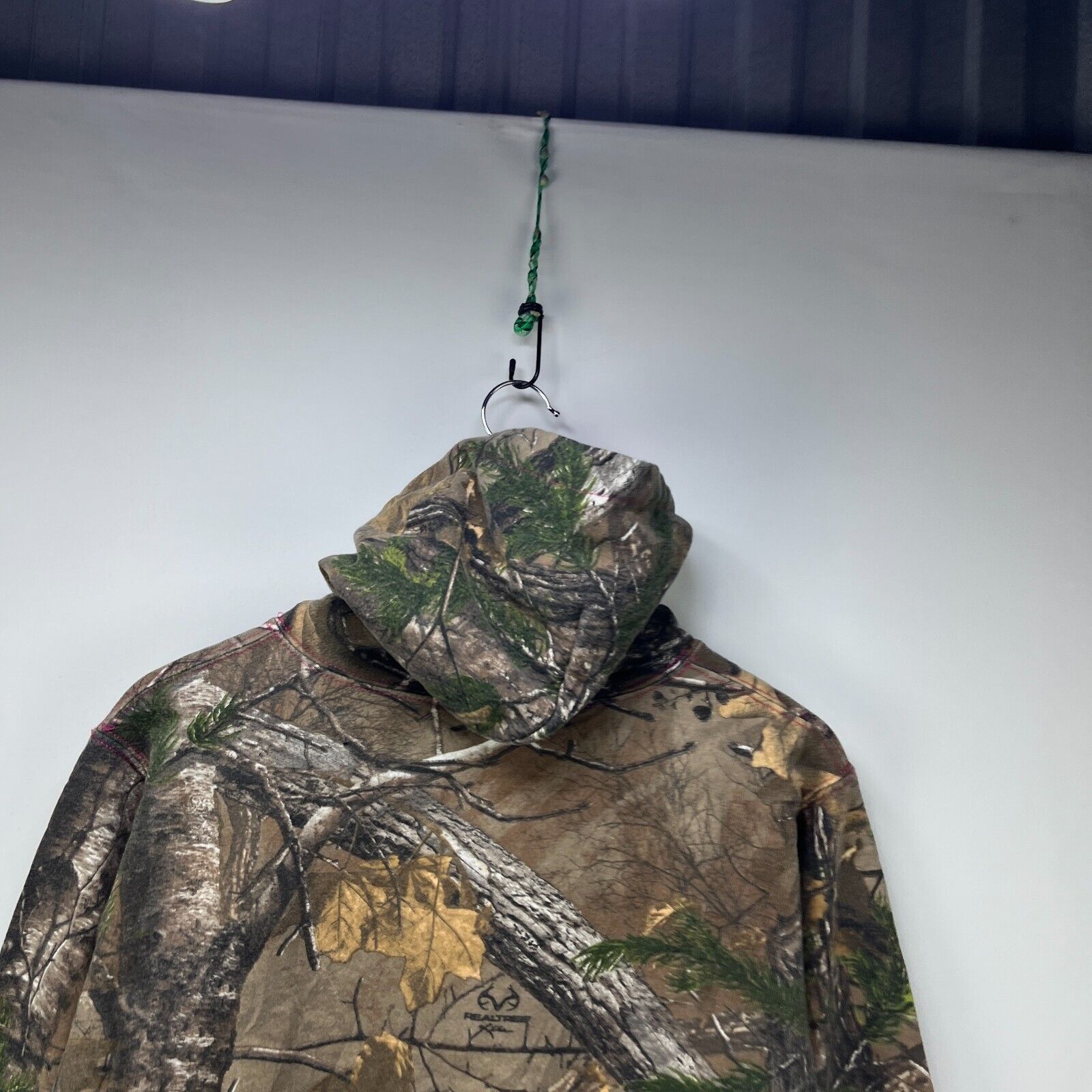 Realtree × Vintage Vintage Y2K Realtree Camo Hoodie Women's Large Size L / US 10 / IT 46 - 9 Thumbnail