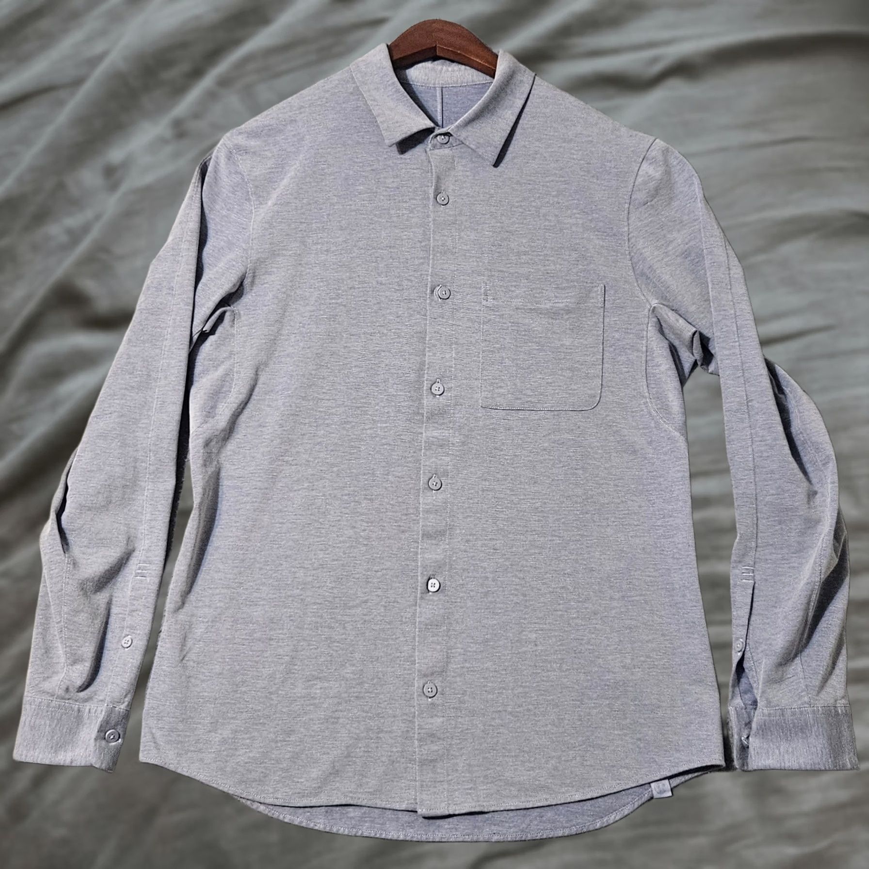 Lululemon Lululemon Men Shirt Size Medium Blue Button Up Commission Long Sleeve Size 40R - 1 Thumbnail