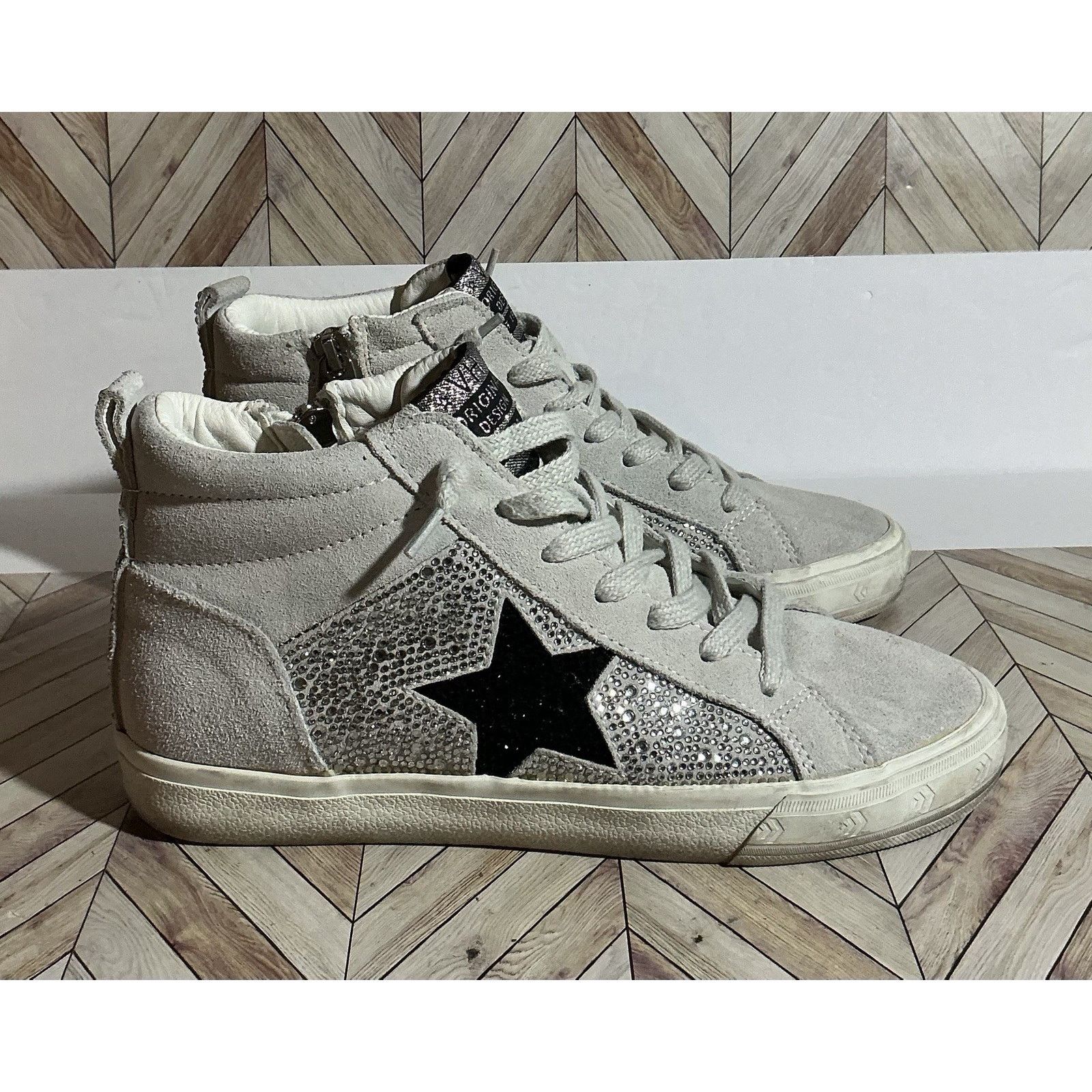 Vintage Havana Vintage Havana High Top Dyno High Multi Sparkle Sneaker Sz 7 Size US 7 / IT 37 - 2 Thumbnail