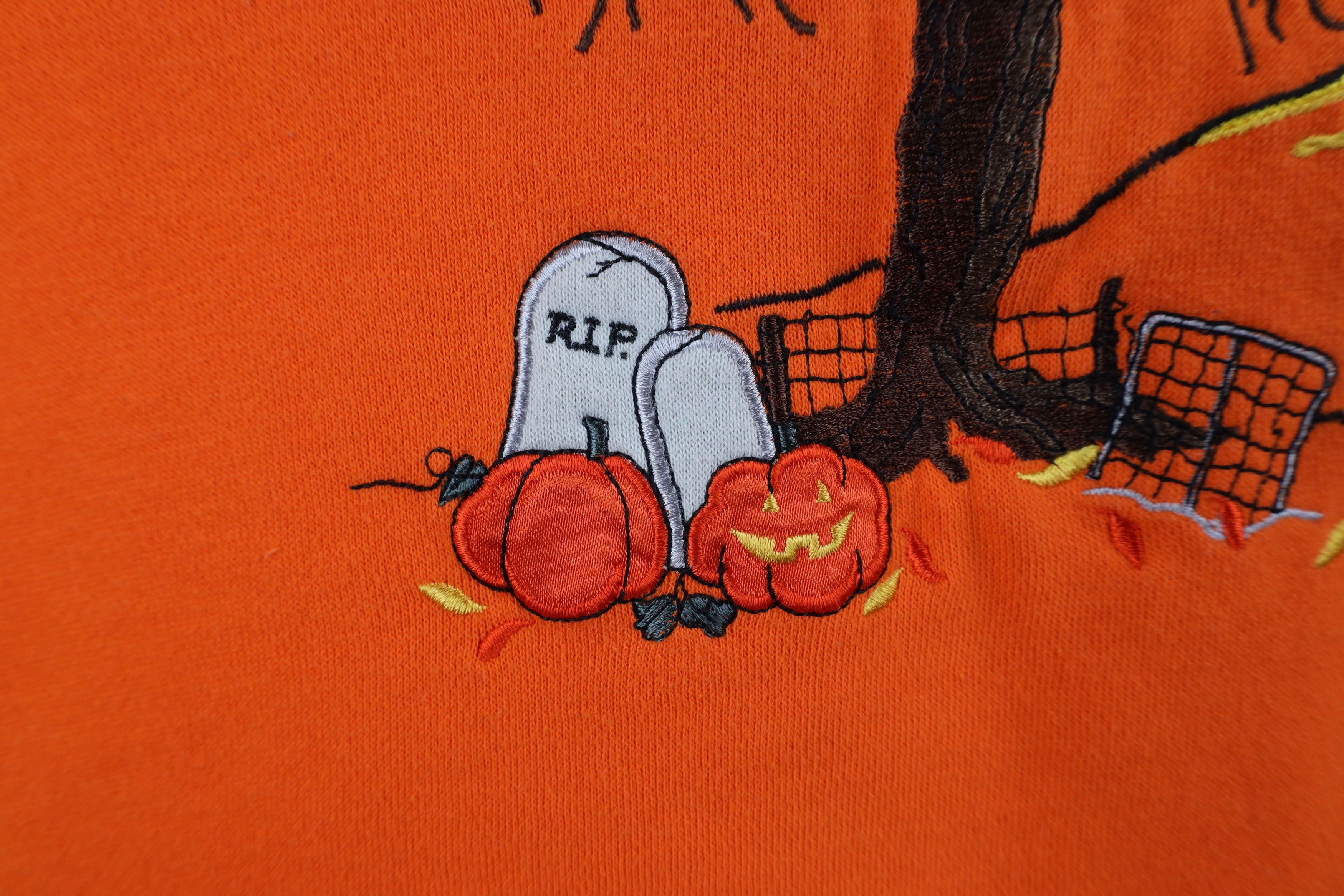 Vintage Vintage 90s Streetwear Halloween Castle Grave Sweatshirt Size L / US 10 / IT 46 - 5 Thumbnail